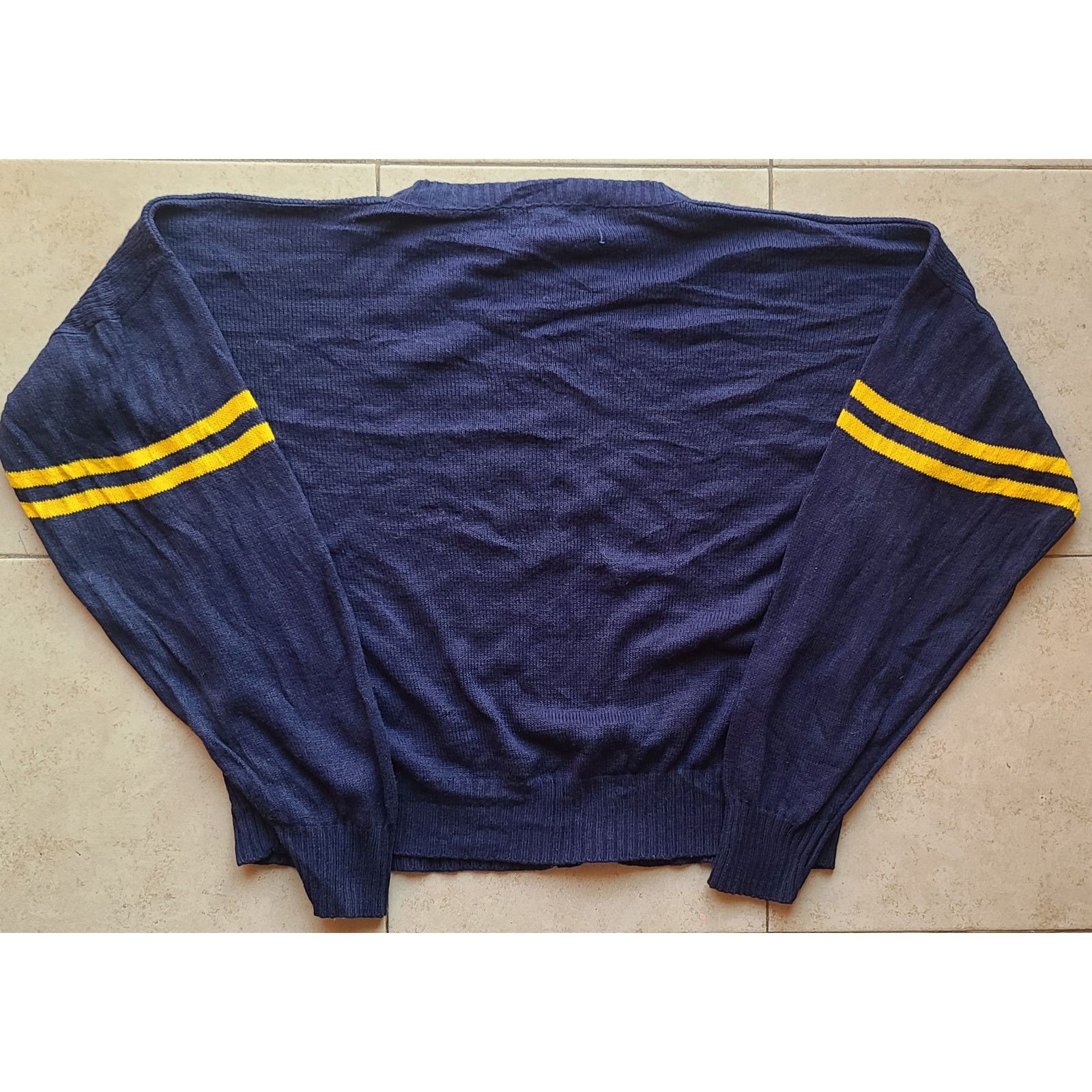 NCAA × Starter Notre Dame Irish 90s McBriar sweater XL navy University vtg Size US XL / EU 56 / 4 - 3 Thumbnail