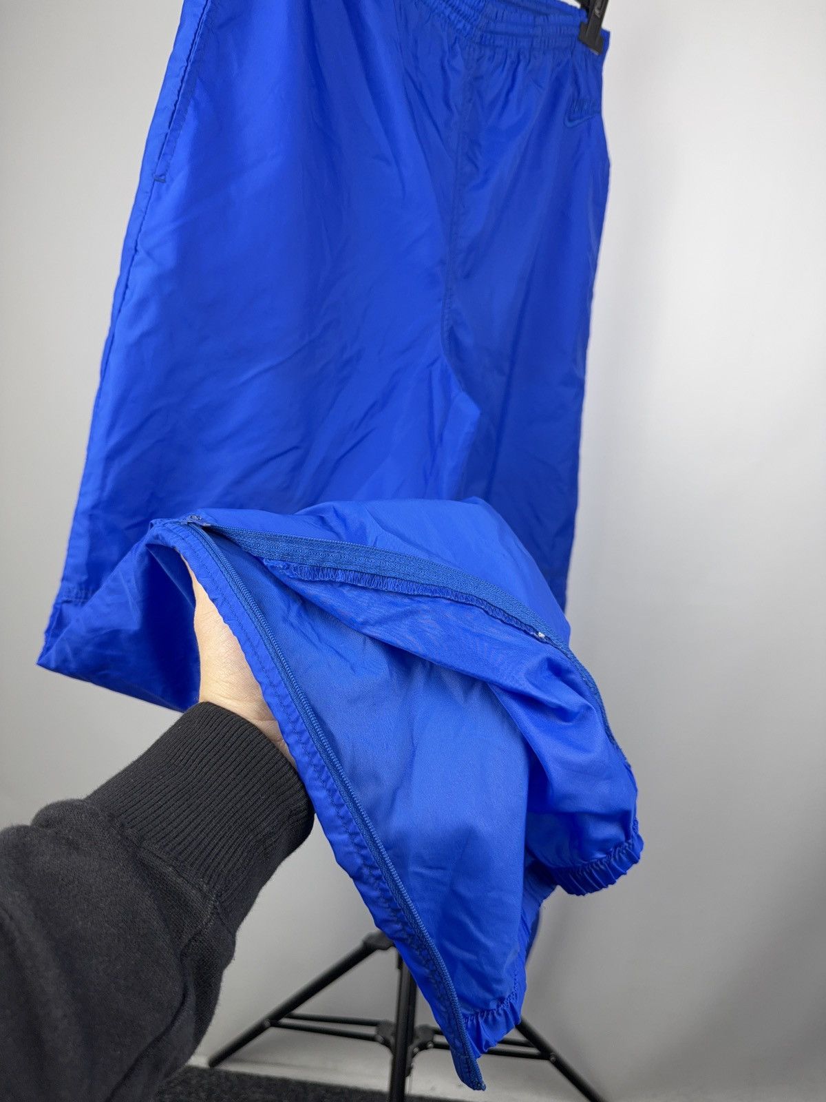 Nike Retro Vintage Nike 80s Blue Nylon Windbreaker Pants S Size US 31 - 6 Thumbnail