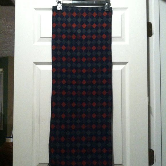 English Laundry ENGLISH LAUNDRY MEN'S NEW 100%POLYESTER SCARF 13 1/4" X 72" Size ONE SIZE - 2 Thumbnail