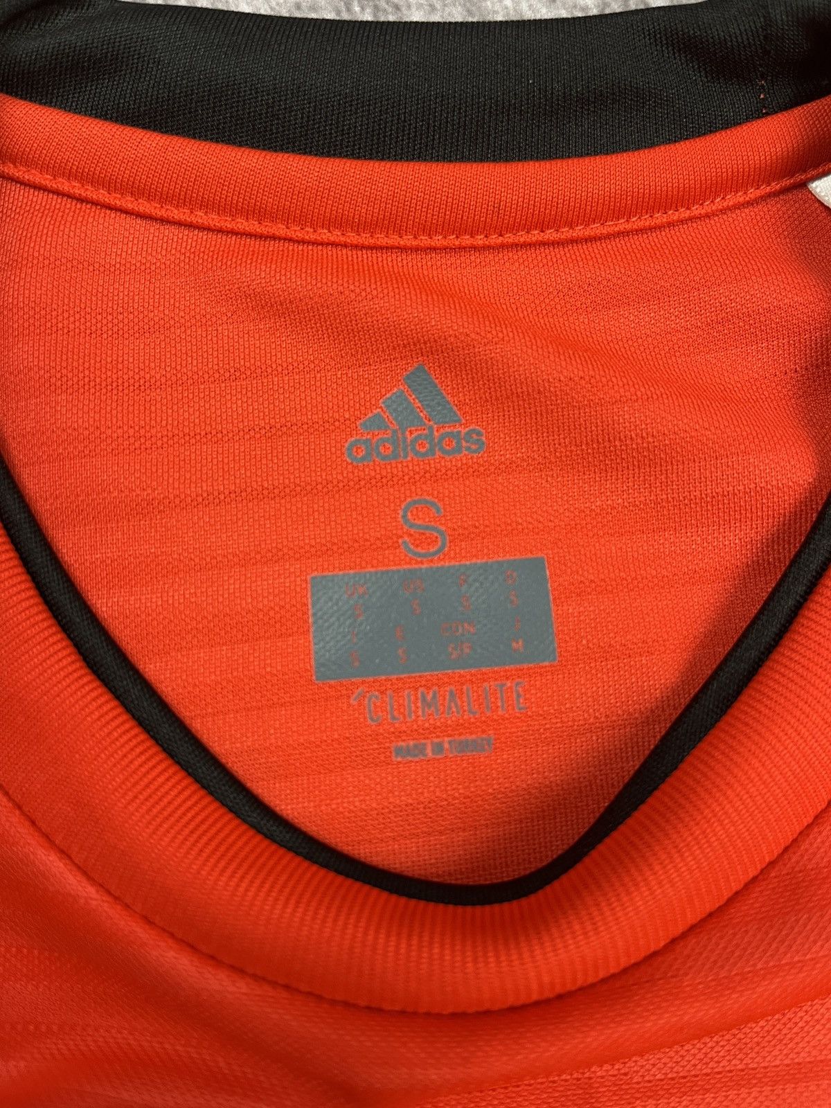 Adidas Adidas Besiktas 2018-2019 Away Jersey Vodafone Red Shirt S Size US S / EU 44-46 / 1 - 7 Thumbnail