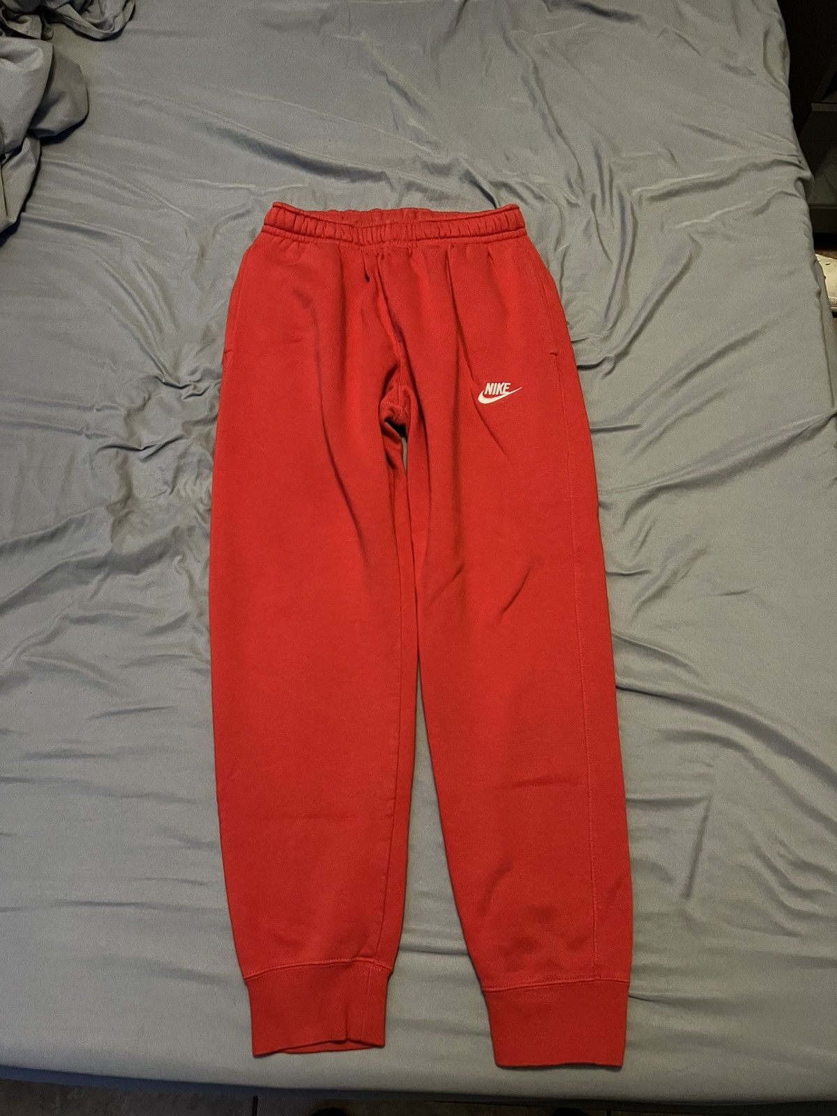 Nike Nike Sweatpants Red Size Small Size US 30 / EU 46 - 1 Thumbnail