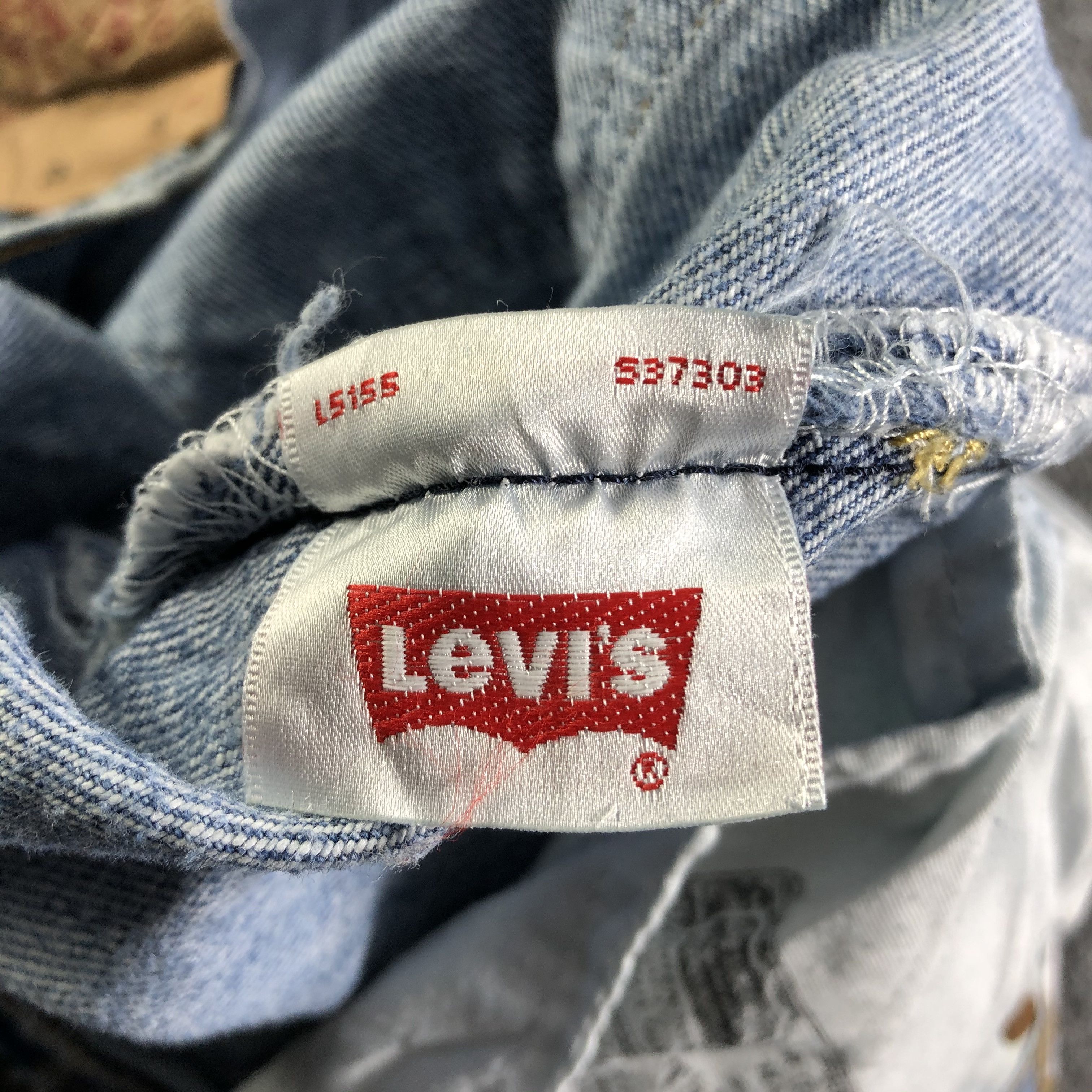 Levi's × Vintage Vintage Blue Wash Levis 501 Jeans-J4177 Size 35" - 7 Thumbnail
