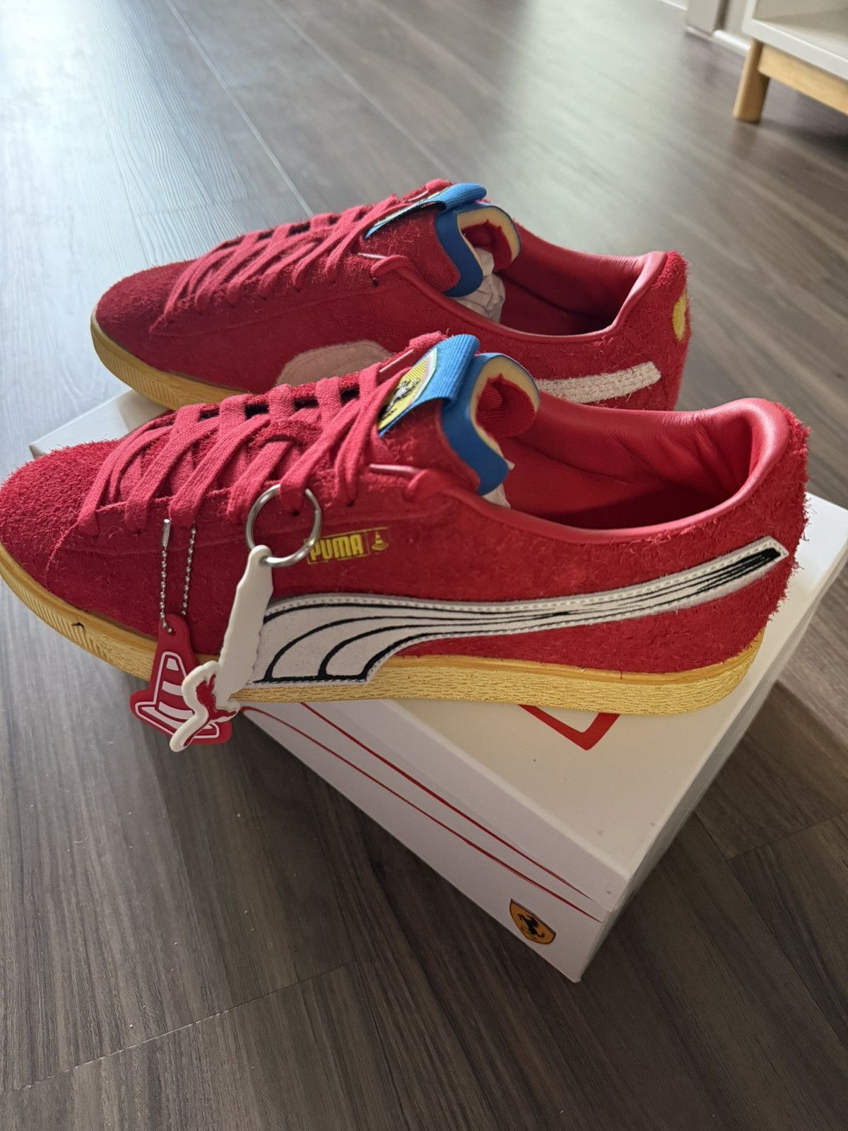 Ferrari × Puma PUMA Joshua Vides x Scuderia Ferrari x Suede 70s - Size 11 Size US 11 / EU 44 - 8 Thumbnail