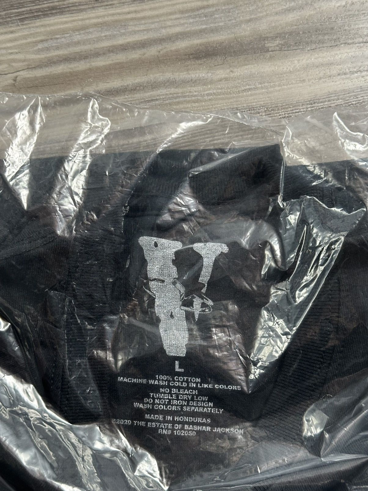 Rap Tees × Vlone Pop Smoke Vlone City T Shirt Size US L / EU 52-54 / 3 - 4 Thumbnail