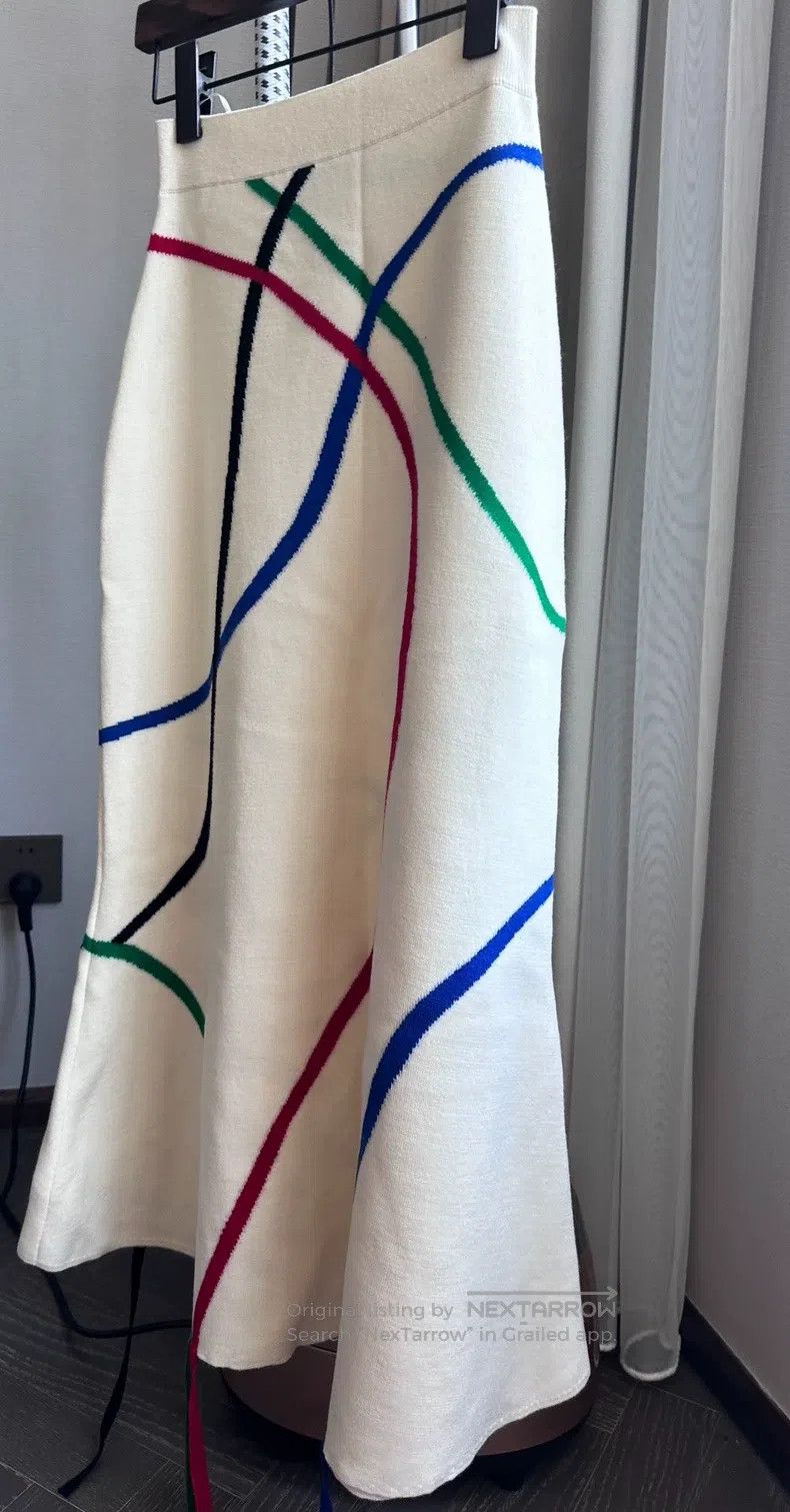 Loewe Loewe size S Cream White Wool Knit Fish Tail Skirt with Col Size 26" / US 2 / IT 38 - 1 Thumbnail