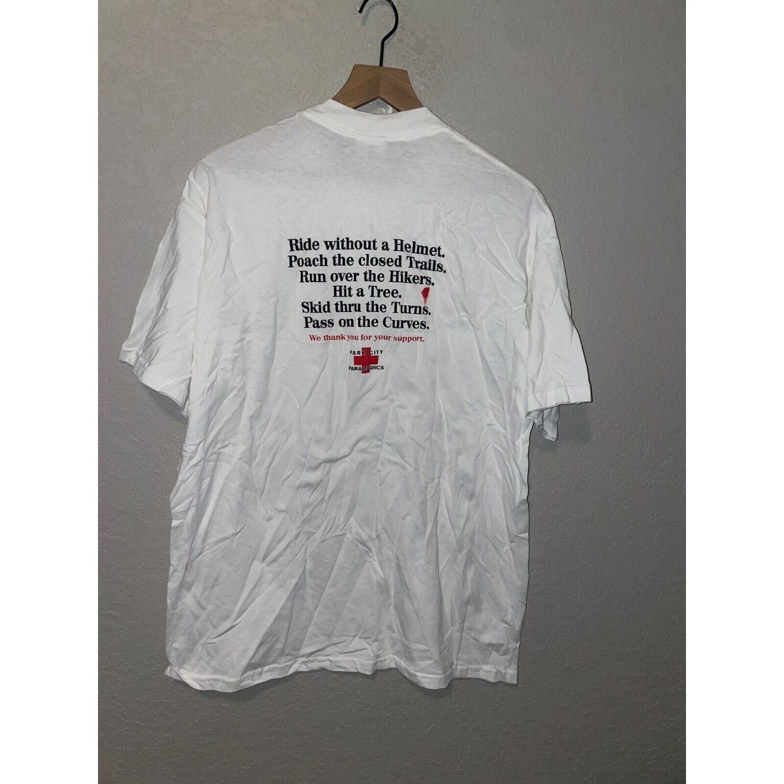 Jerzees 90s Vintage Park City Paramedics Medic Humor Joke Shirt L Size US L / EU 52-54 / 3 - 5 Thumbnail
