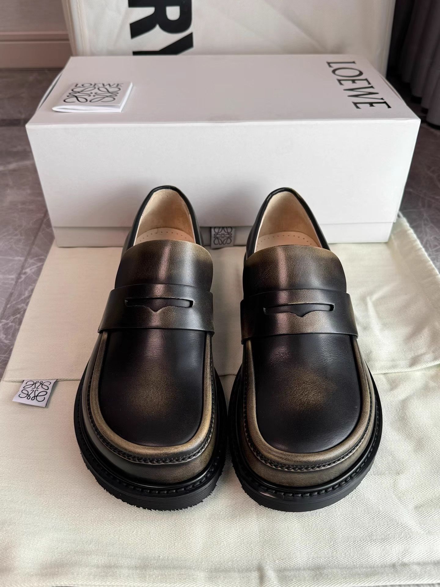Loewe Loewe Color Block Loafers K6 Size US 8 / IT 38 - 2 Thumbnail