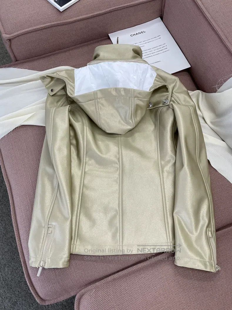 Chanel Chanel Ski series gold jacket Size XS / US 0-2 / IT 36-38 - 4 Thumbnail