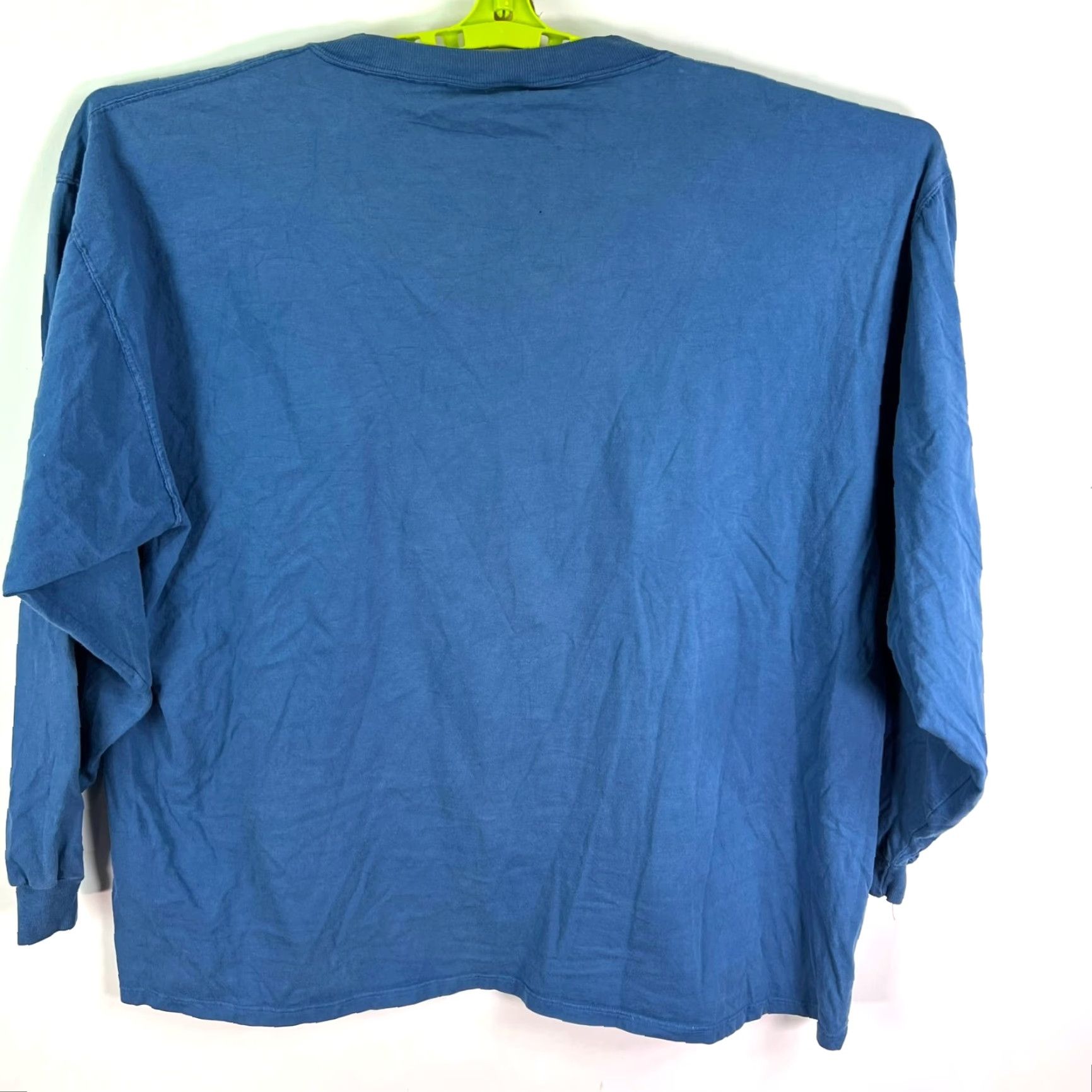 Vintage VINTAGE Russell T-Shirt Mens XL Blue USA Pattern Solid Crew Neck Long Sleeve 54 in Chest 100% Cotton Screen-Printed Logo 1990s Size US XL / EU 56 / 4 - 6 Thumbnail