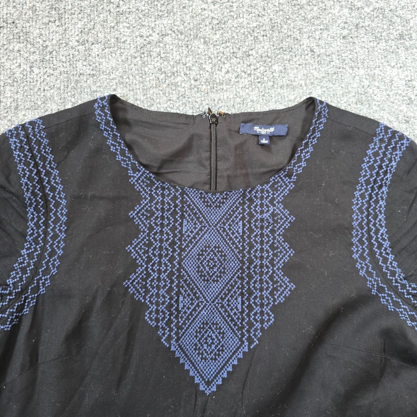 women's embroidered shift dress Madewell Blue Chambray Embroidered Lightweight Short Sleeve Tunic Dres –  Thrift Threads main image 1