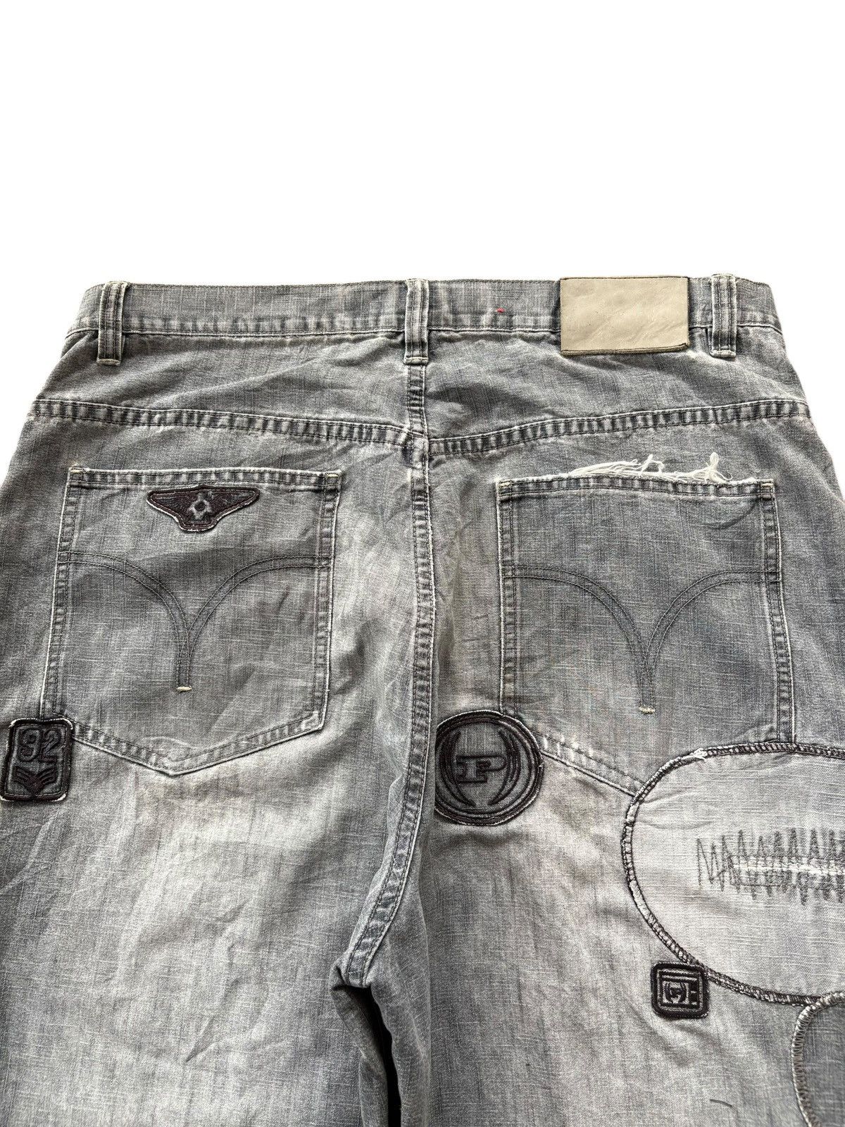 Phat Farm Vintage Phat Farm Patch Distress Baggy Jeans Size US 35 - 4 Thumbnail