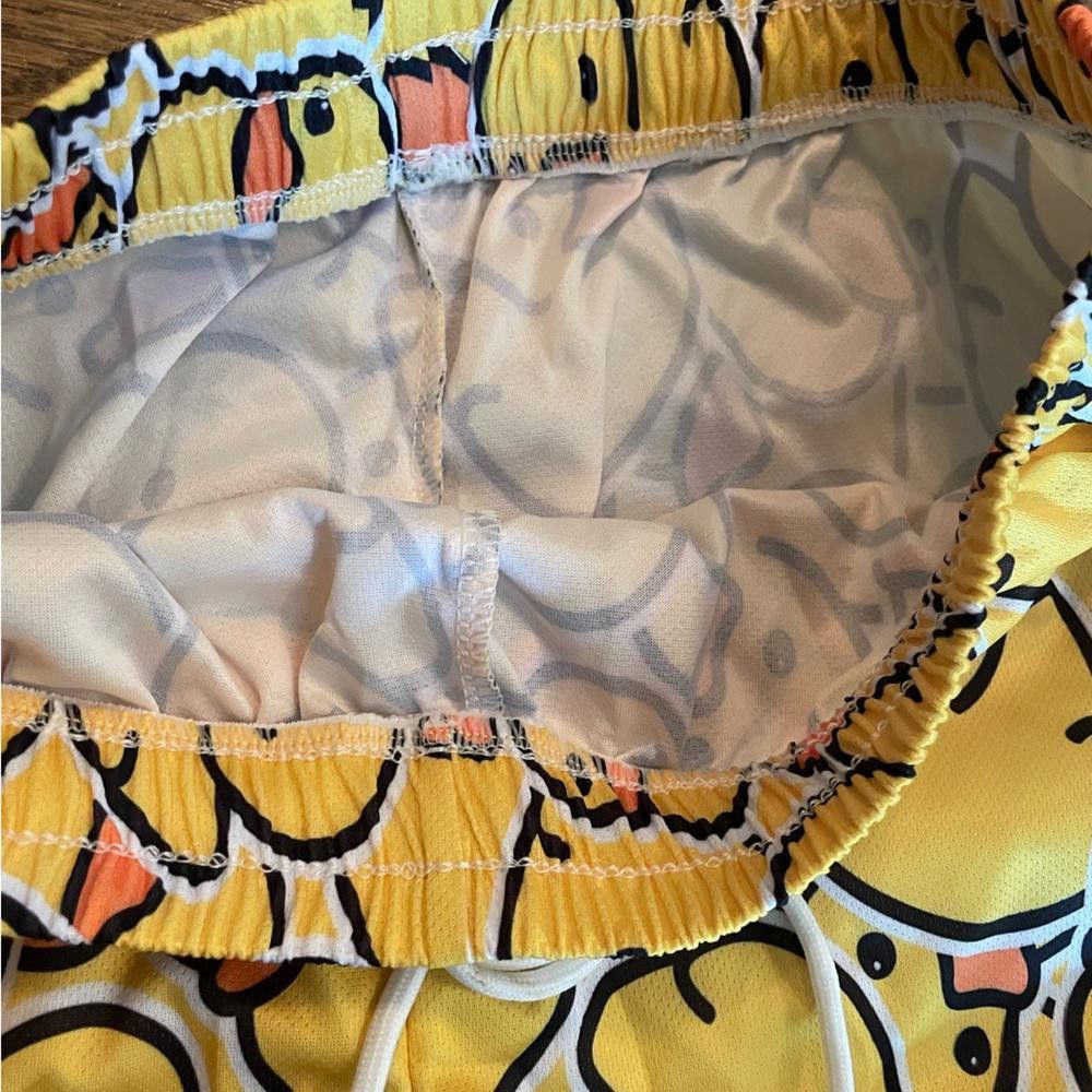 Designer Brand New Rubber Ducky Mens Swimshorts Size US 32 / EU 48 - 5 Thumbnail