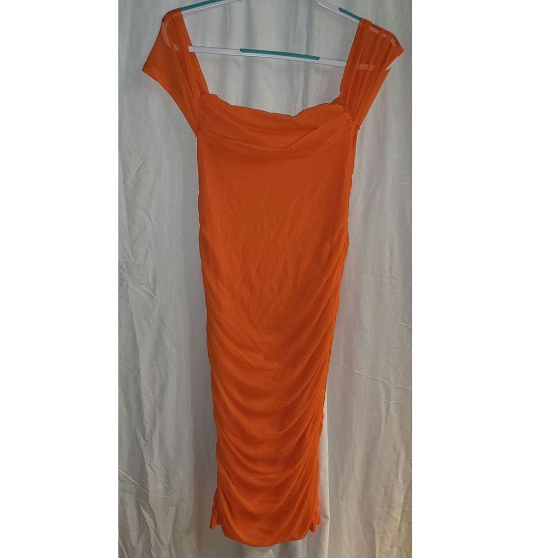 Other Women’s Orange Off Shoulder Pleated Bodycon Dress Size Large Size L / US 10 / IT 46 - 3 Thumbnail