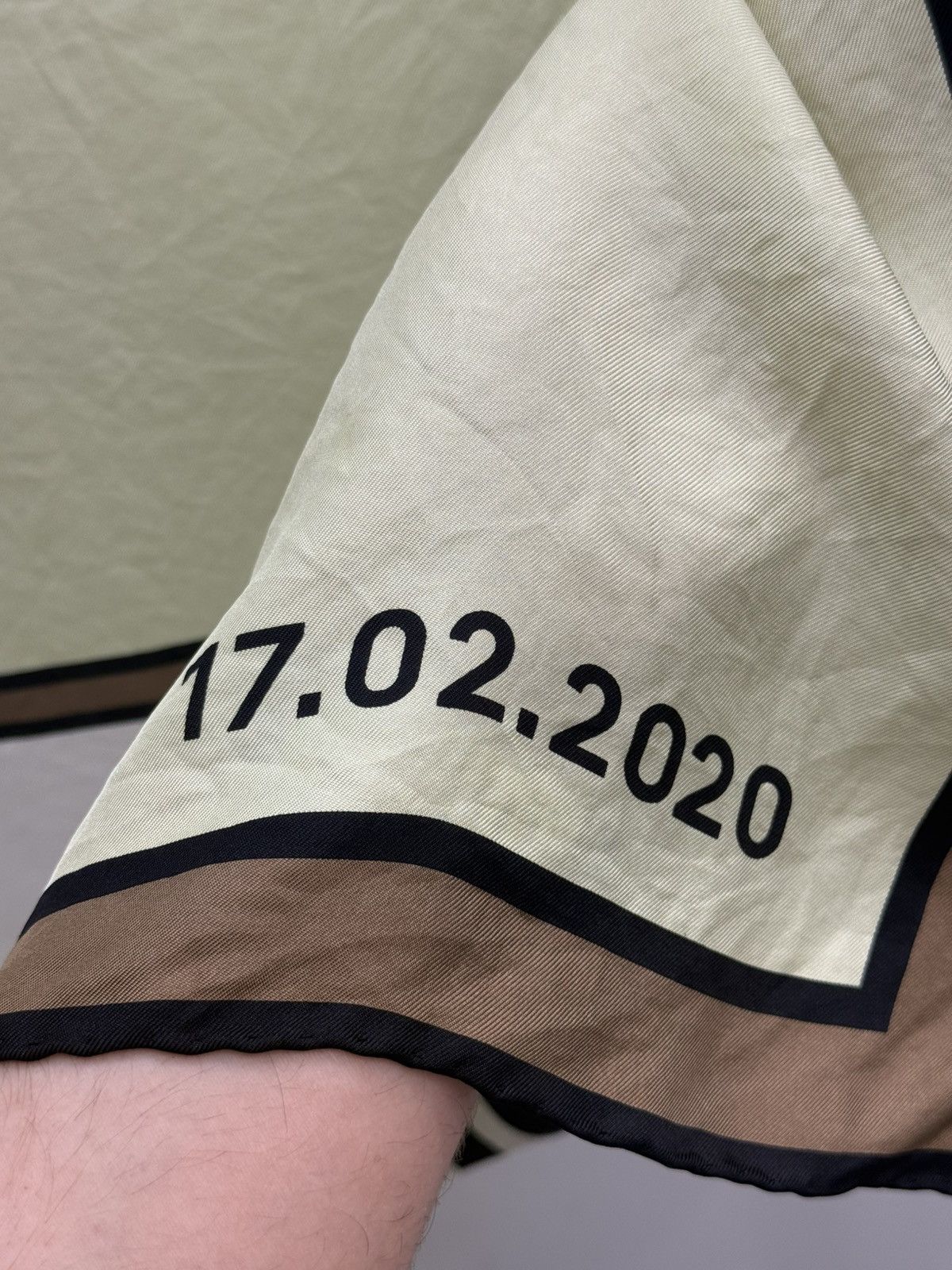 Burberry Burberry London Runway 17.02.2020 Silk Scarf Size ONE SIZE - 6 Thumbnail