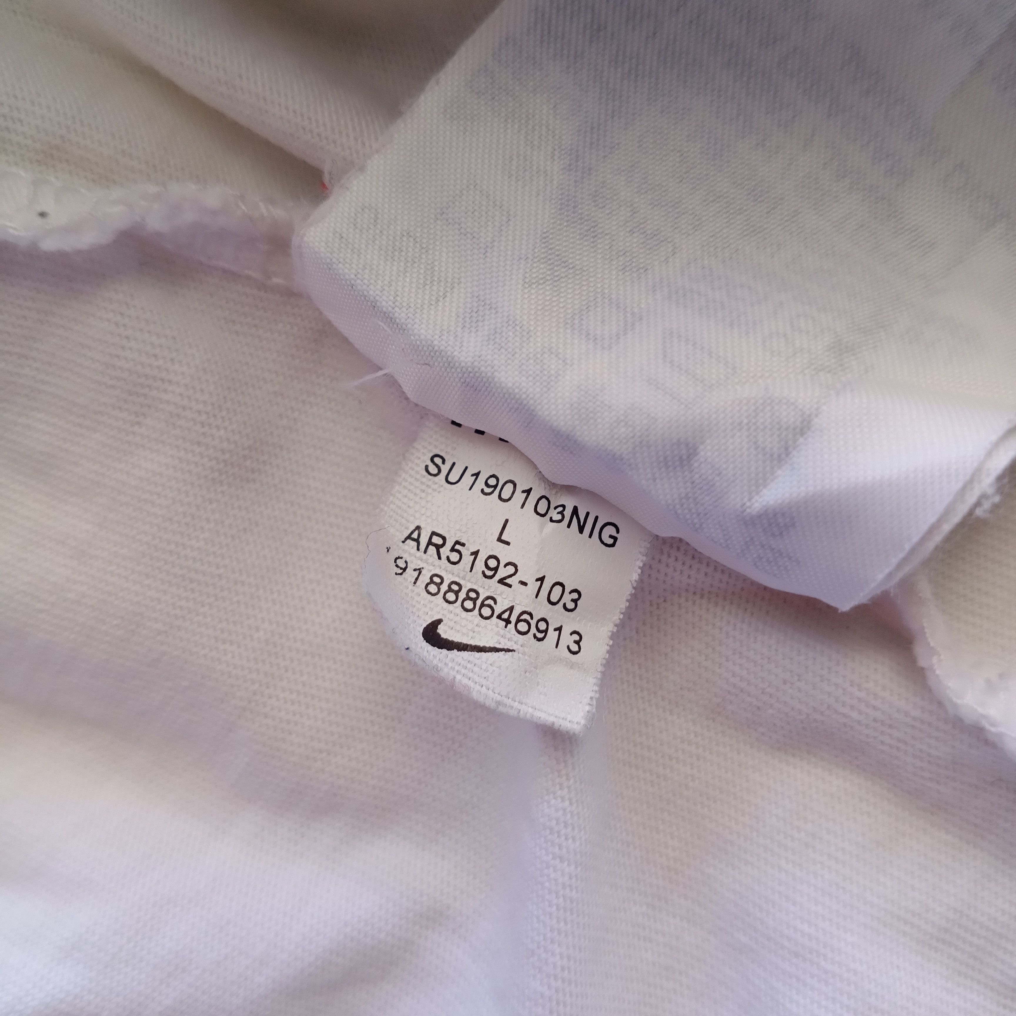 Nike × Nike ACG × Vintage Vintage Nike Big Swoosh Giant Jumbo Logo White Size US L / EU 52-54 / 3 - 4 Thumbnail