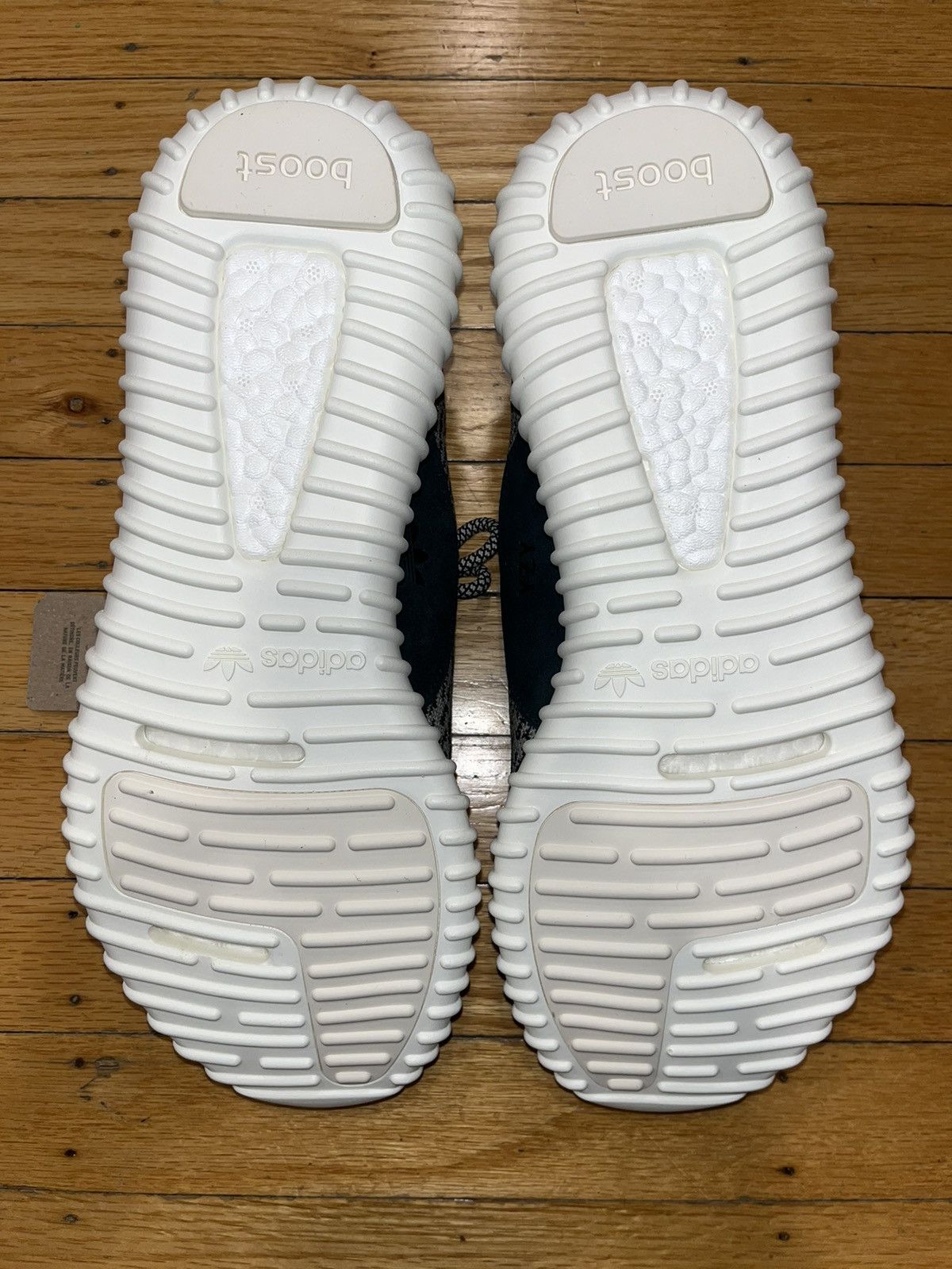Adidas × Yeezy Adidas Yeezy 350 Turtle Dove (2022) Size 11 Size US 11 / EU 44 - 5 Thumbnail