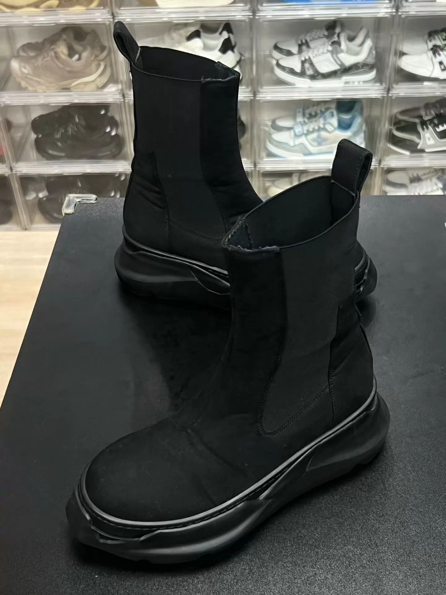 Rick Owens Rick Owens RO Short Chelsea Boots Black 38 (Vintage) Size US 7.5 / IT 37.5 - 1 Thumbnail