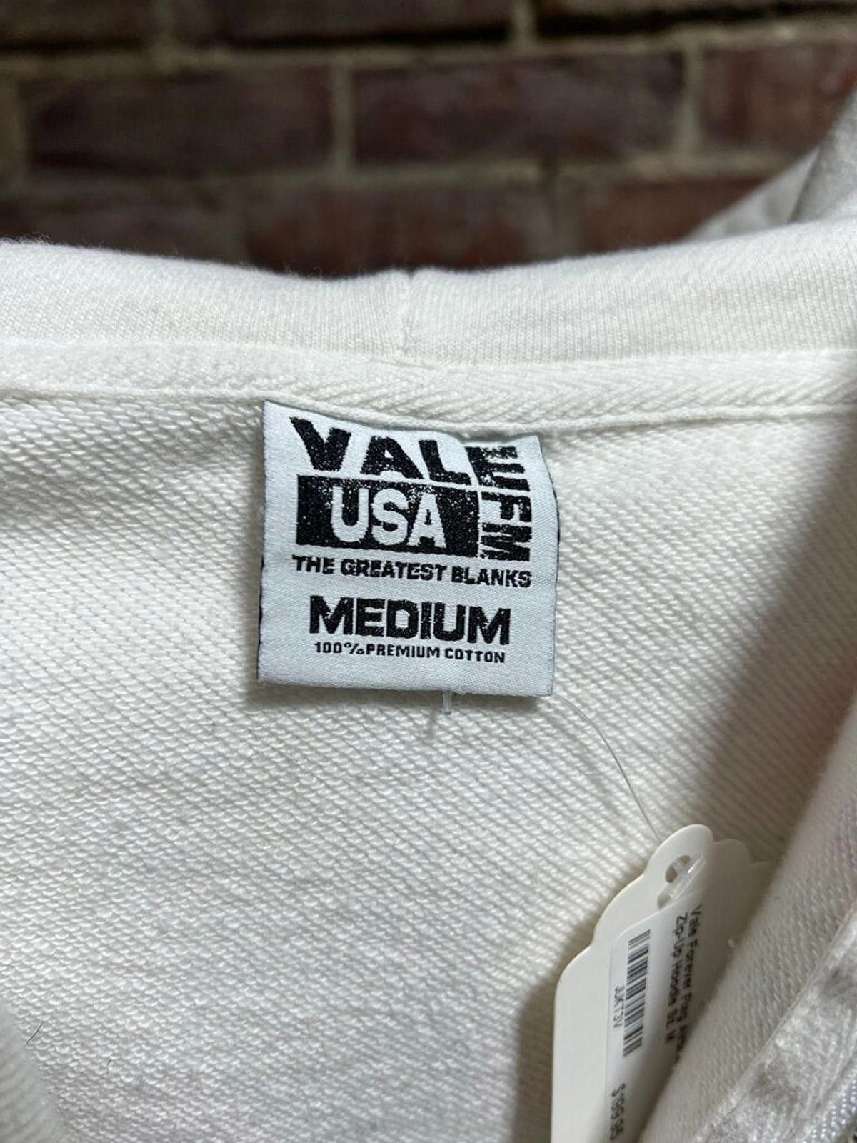 Vale Vale Forever Flag Airbrush Zip-Up Hoodie Sz. M Size US M / EU 48-50 / 2 - 3 Thumbnail