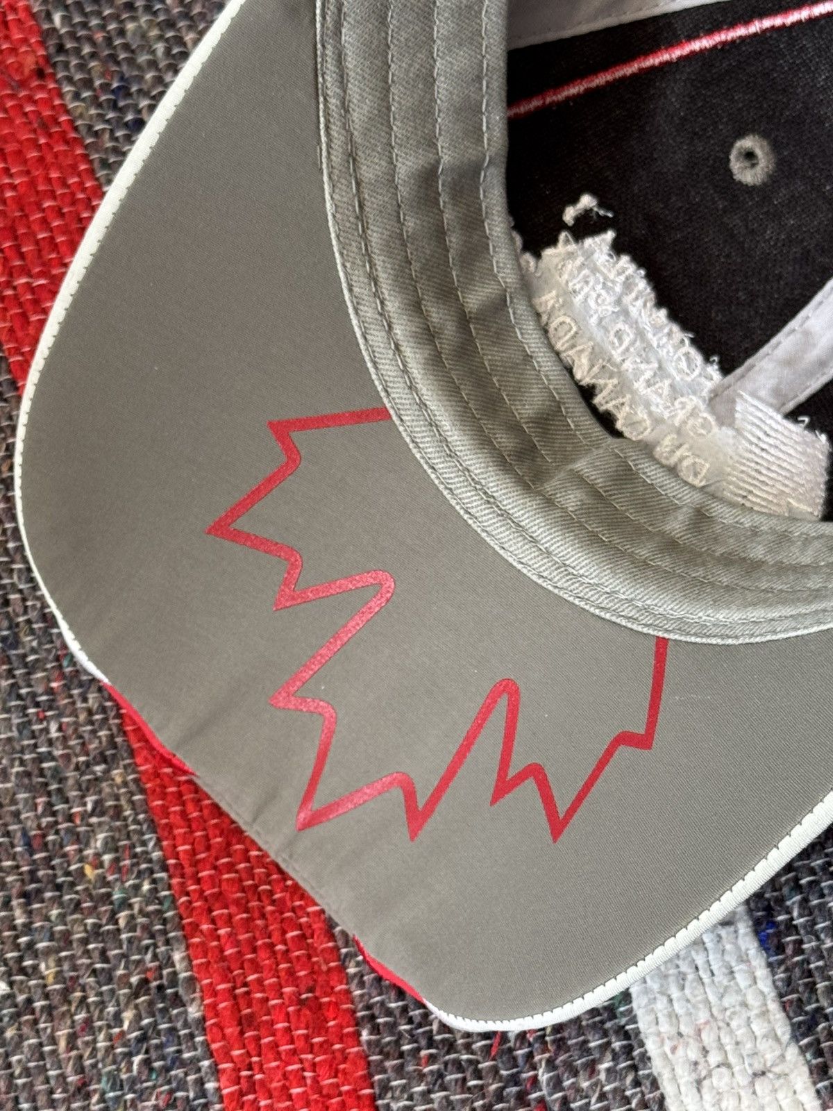 Other Canada 2016 Grand-Prix Formula 1 Racing Marlboro Hat Size ONE SIZE - 7 Thumbnail