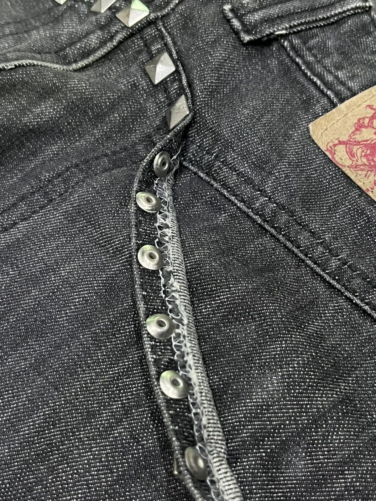 Japanese Brand 🔥Vintage BLACK CASVA BONE PEOPLE Punk Studded Denim Jeans Size US 28 / EU 44 - 7 Thumbnail