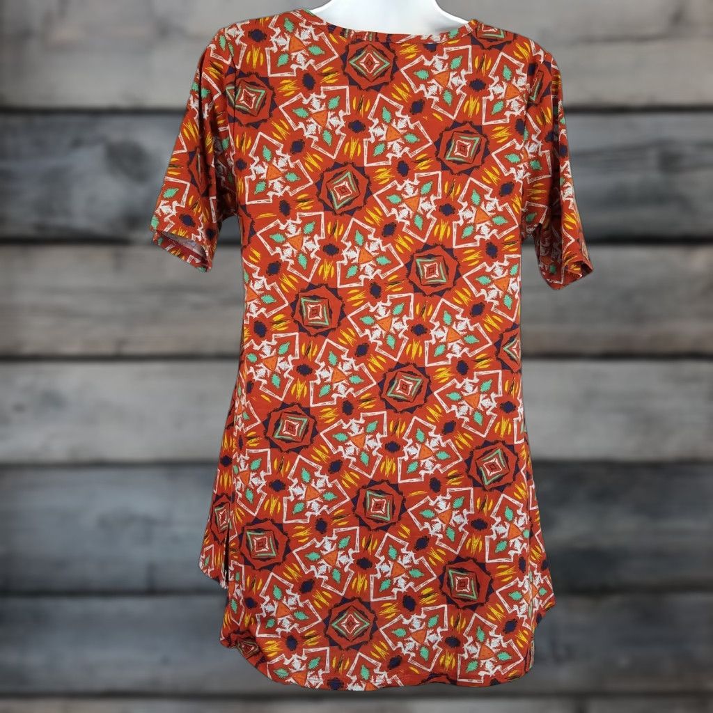 Vintage LuLaRoe Perfect T XS Womens Short Sleeve Geometric Orange Blue T Shirt Shirt Womens XS 90s? Size 26" / US 2 / IT 38 - 1 Thumbnail