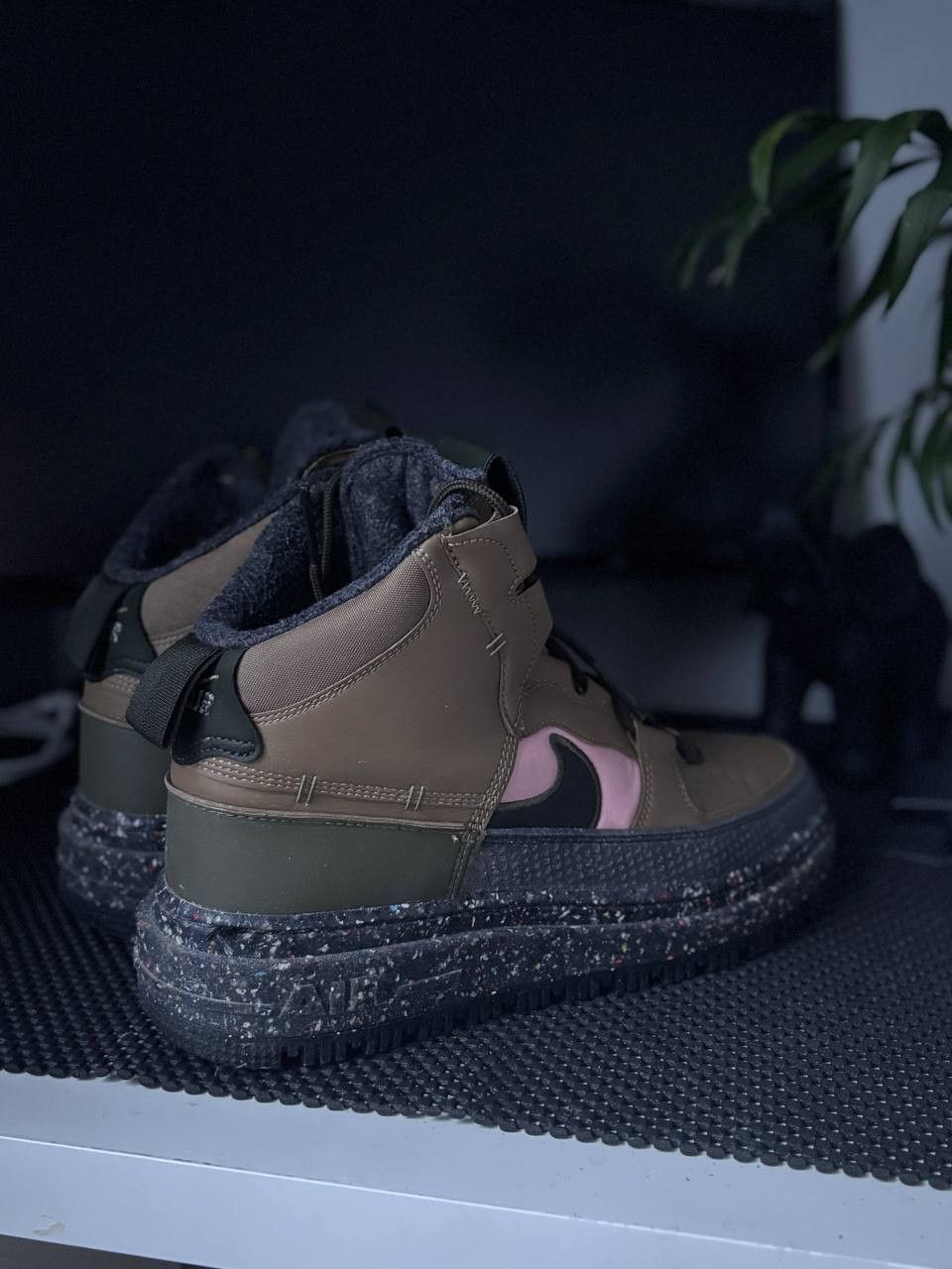 Nike Nike Air Force 1 High Boot Size US 9 / EU 42 - 3 Thumbnail