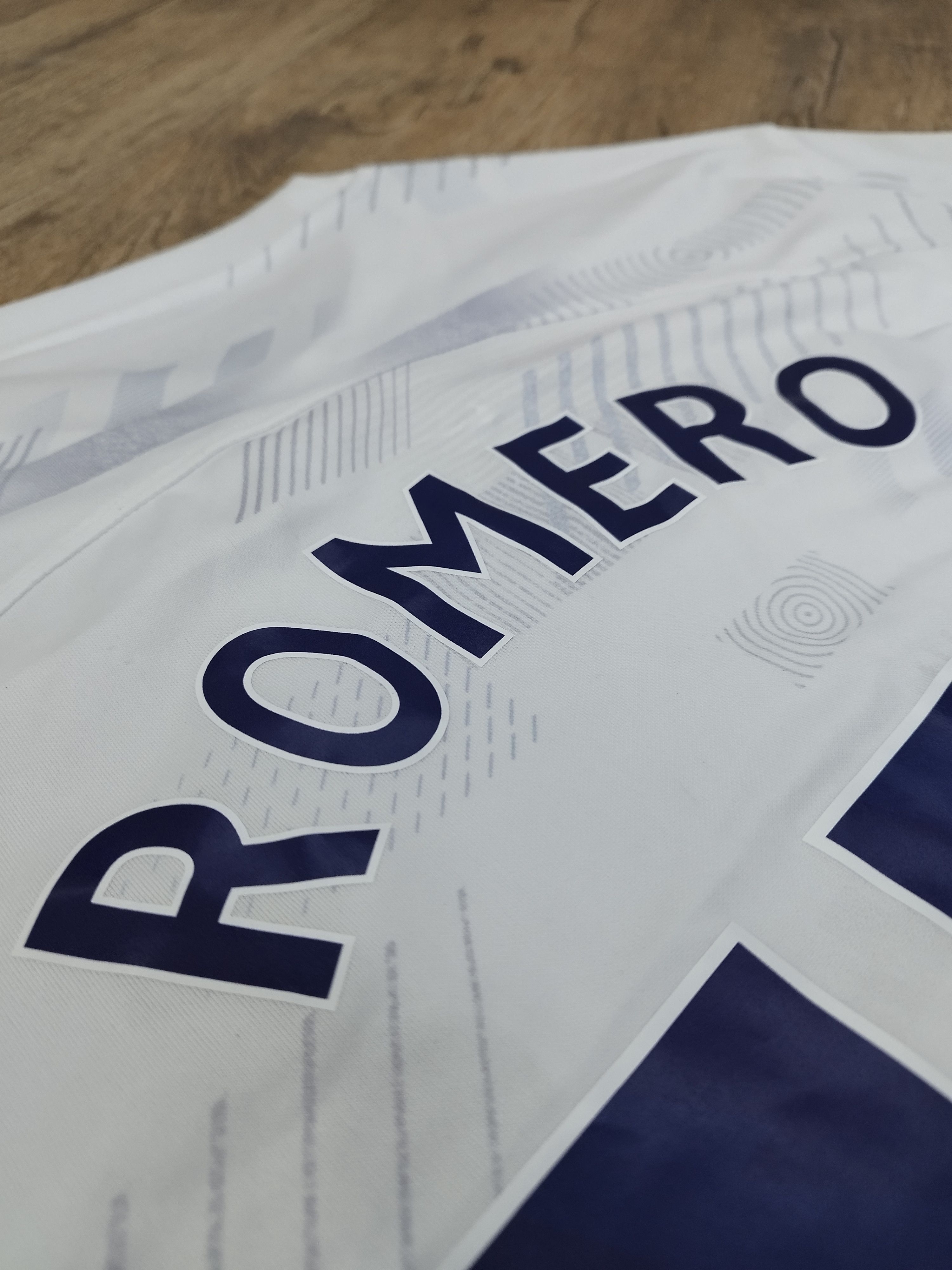 Nike Nike Tottenham Hotspur 2023/24 Home Jersey ROMERO 17 Size XL Size US XL / EU 56 / 4 - 12 Thumbnail