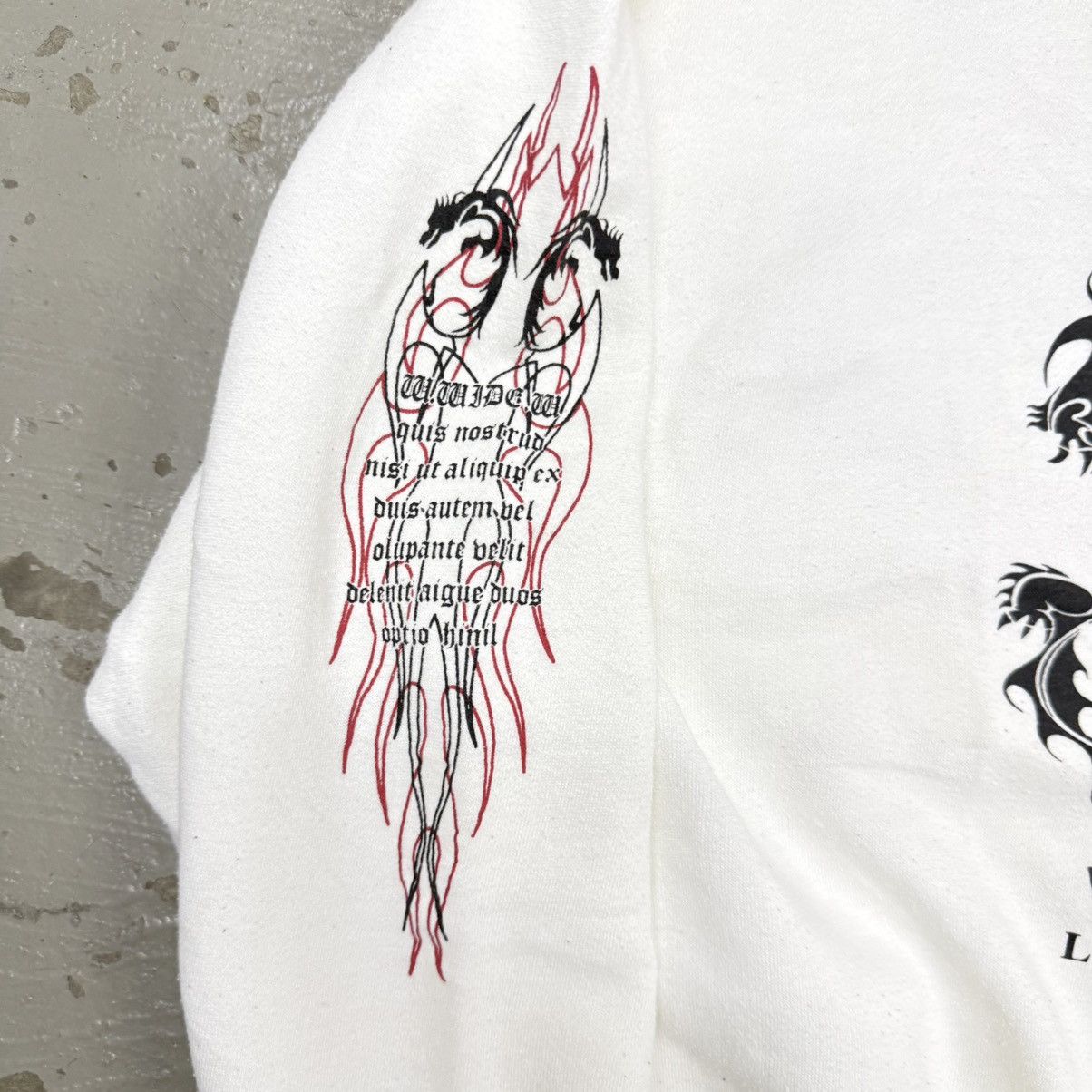 Beauty Beast Sick Lorem ipsum Dragon Tribal Poem Punk Riot Sweatshirt Size US L / EU 52-54 / 3 - 7 Thumbnail