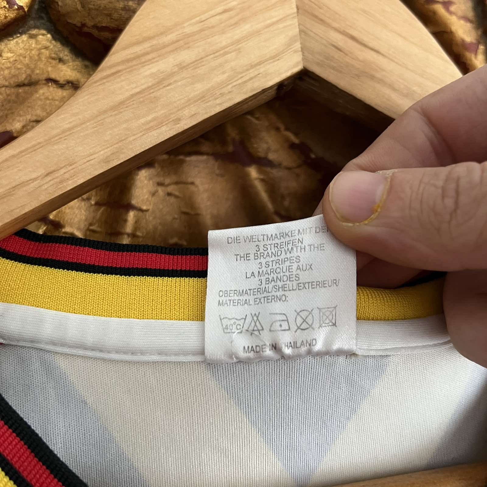 Adidas × Vintage Adidas Arsenal Soccer jersey 1993 JVC #8 Wright Sz M Size US M / EU 48-50 / 2 - 5 Thumbnail