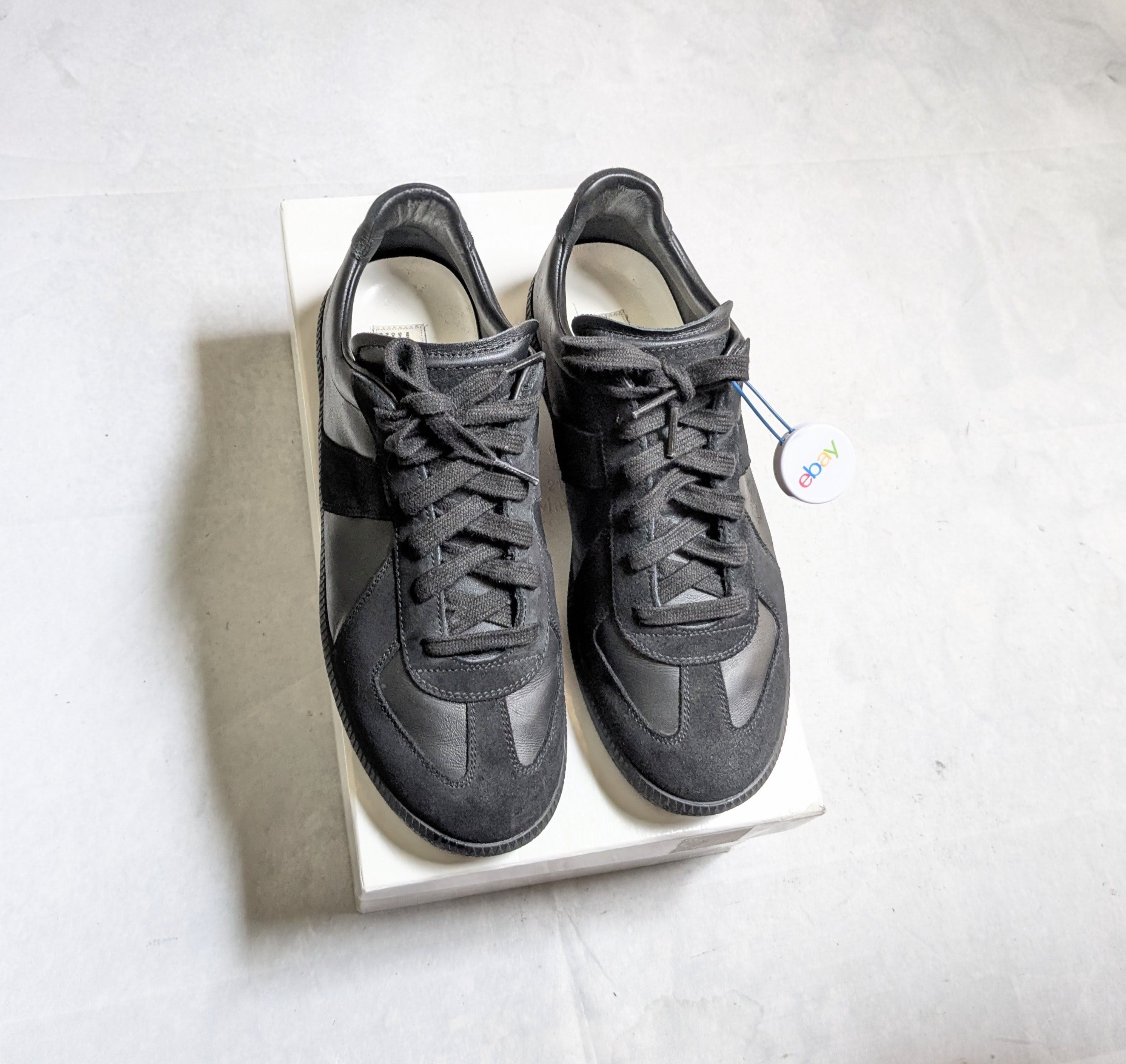 Maison Margiela Maison Margiela Replica GAT Black 9 42 Low Tops Suede Size US 9 / EU 42 - 1 Thumbnail