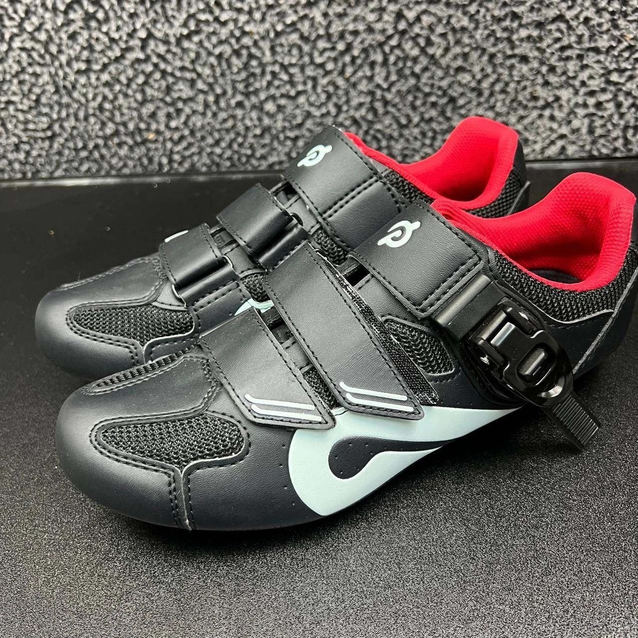 Peloton Peloton Indoor Cycling Shoes Unisex 39 Black PL-SH-02 Size US 8 / EU 41 - 1 Thumbnail