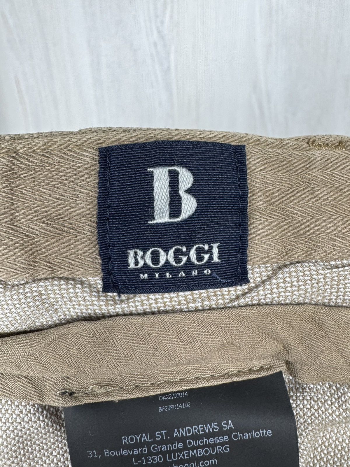 Boggi Boggi Milano beige classic pattern chinos casual pants Size US 34 / EU 50 - 11 Thumbnail