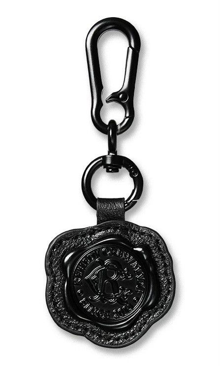 Japanese Brand Retro streetwear vintage punk wax seal stamp metal keychain Size ONE SIZE - 1 Thumbnail