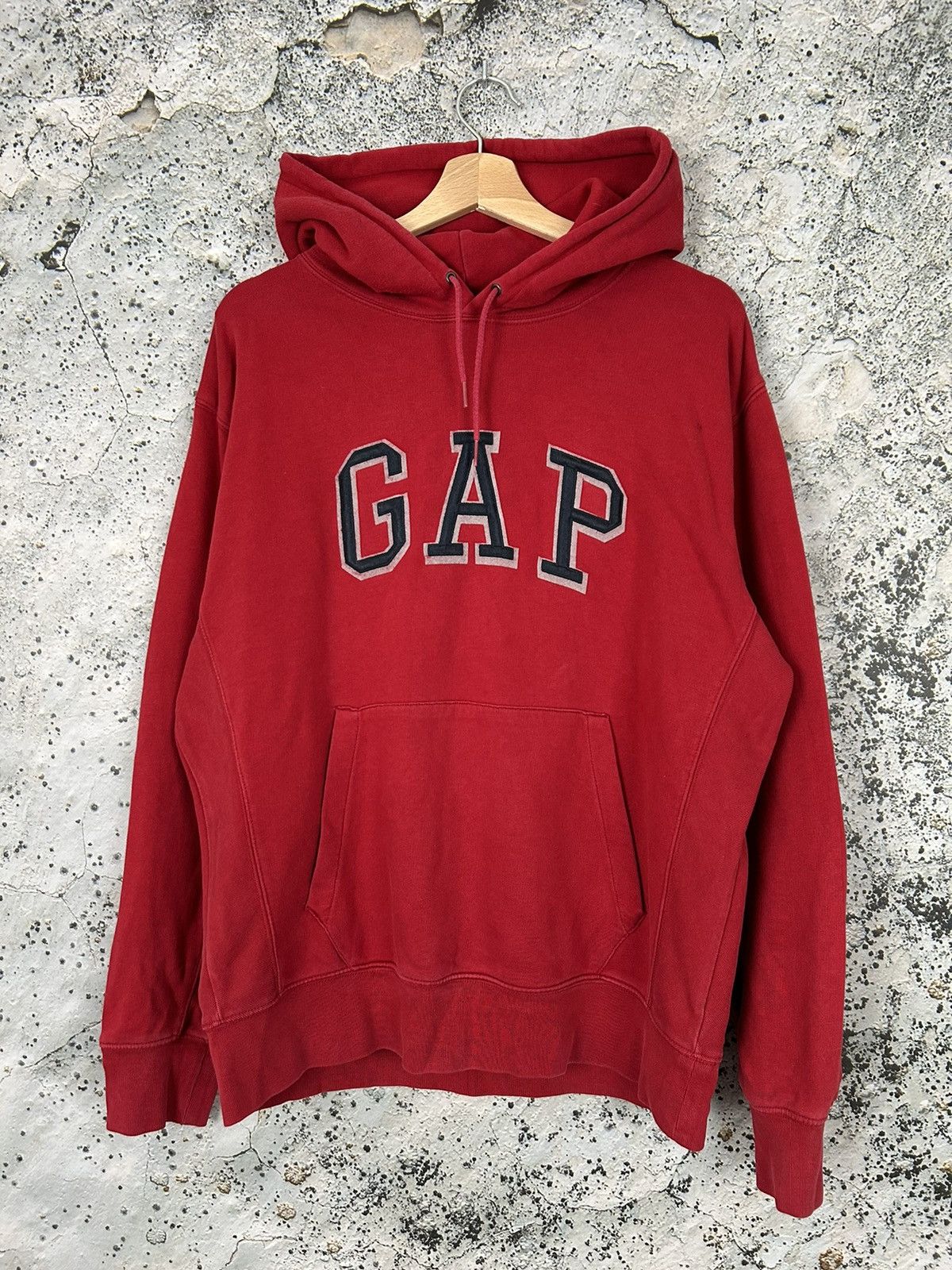 Gap GAP Red Spellout Hoodie Sweatshirt Logo Streetwear Size US M / EU 48-50 / 2 - 1 Thumbnail