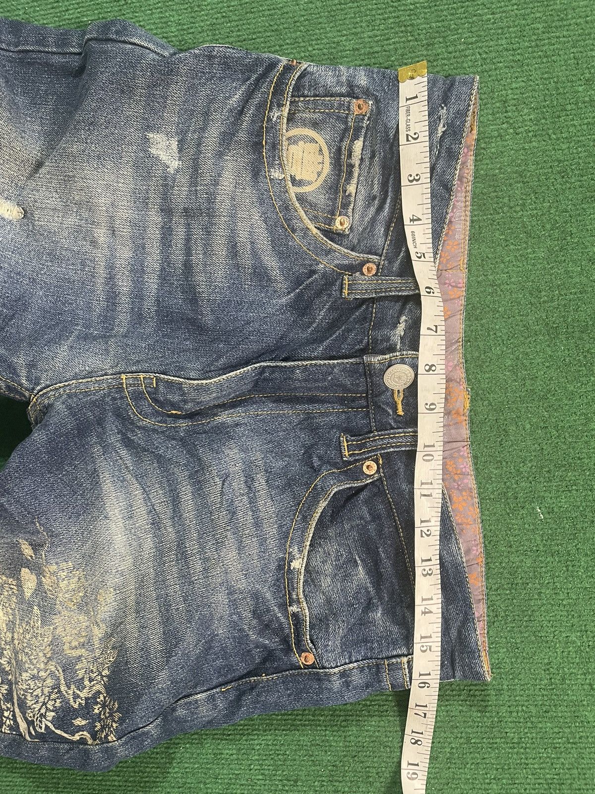 If Six Was Nine Vintage Japanese Jean with Koi Fish Painted Size US 32 / EU 48 - 9 Thumbnail