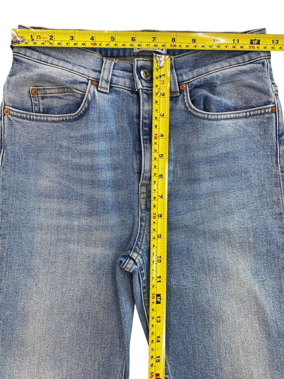 Acne Studios Acne Studios Light Wash Style Boot Cut Jeans Size US 26 / EU 42 - 6 Thumbnail