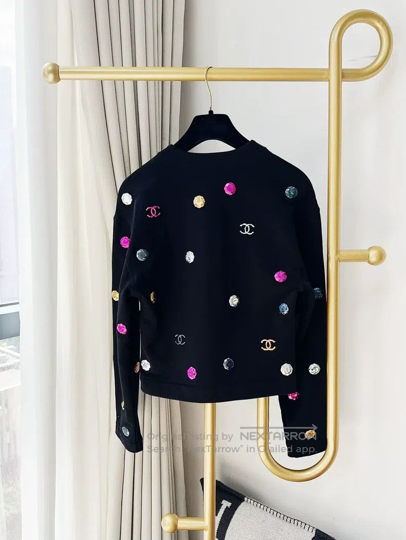 Chanel Chanel 21K black colourful gemstone button long-sleeved sh Size XXS / US 00 / IT 34 - 3 Thumbnail