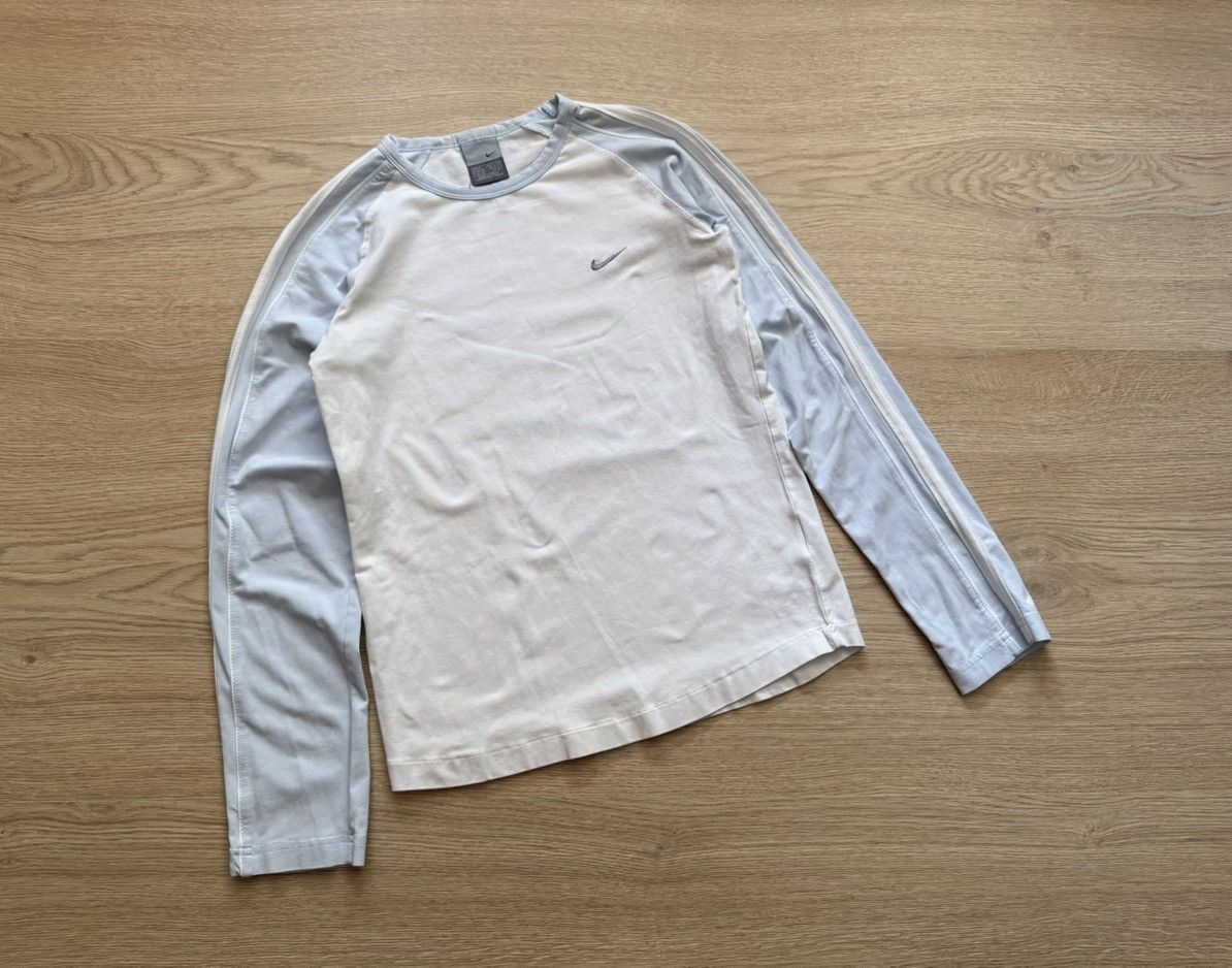 Nike Vintage 00’s Nike y2k Women’s Japanese Every Day Long Sleeve Size S / US 4 / IT 40 - 1 Thumbnail