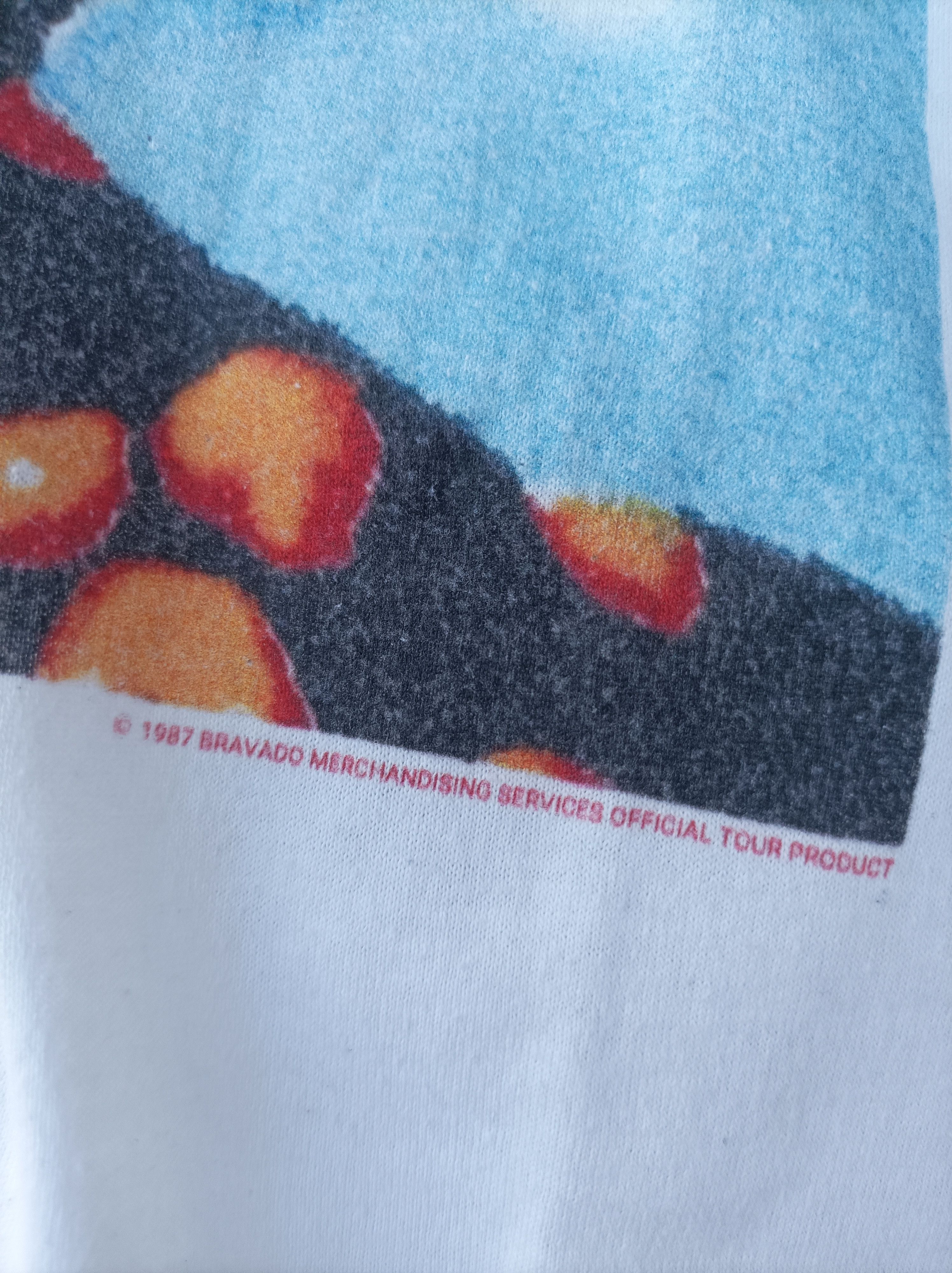 Band Tees The jesus and mary chain tour 87 Size US L / EU 52-54 / 3 - 8 Thumbnail