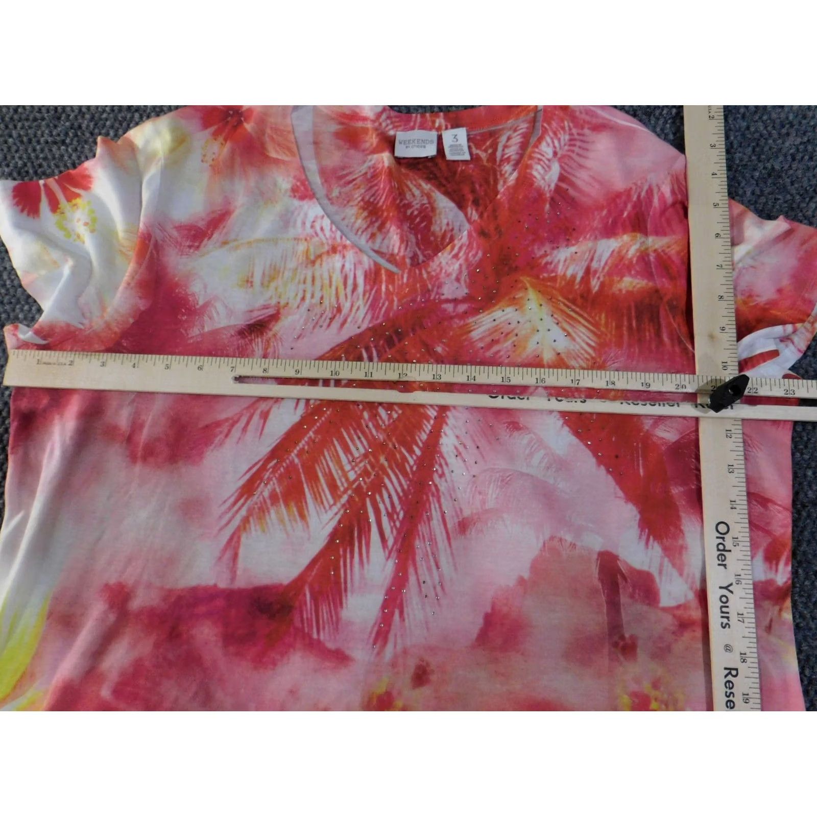 Vintage Chico's Blouse Shirt Womens 3 Pink Palm Tree V-Neck Casual Short Sleeve Polyester Knit Tropical Floral Weekend Size XS / US 0-2 / IT 36-38 - 6 Thumbnail