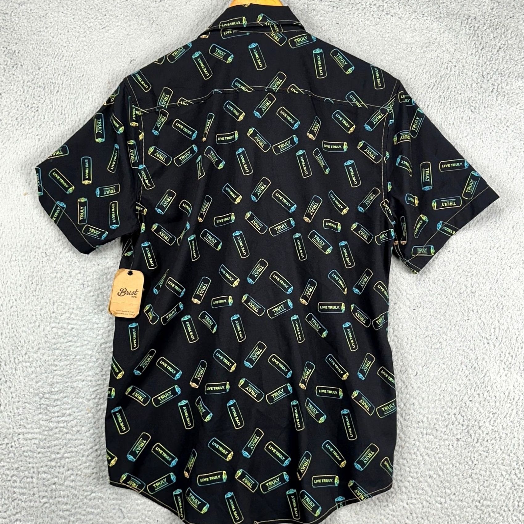 Vintage Truly Hard Seltzer Brist MFG Mens Button Up Shirt Small Black Graphic Print NEW Size US S / EU 44-46 / 1 - 4 Thumbnail
