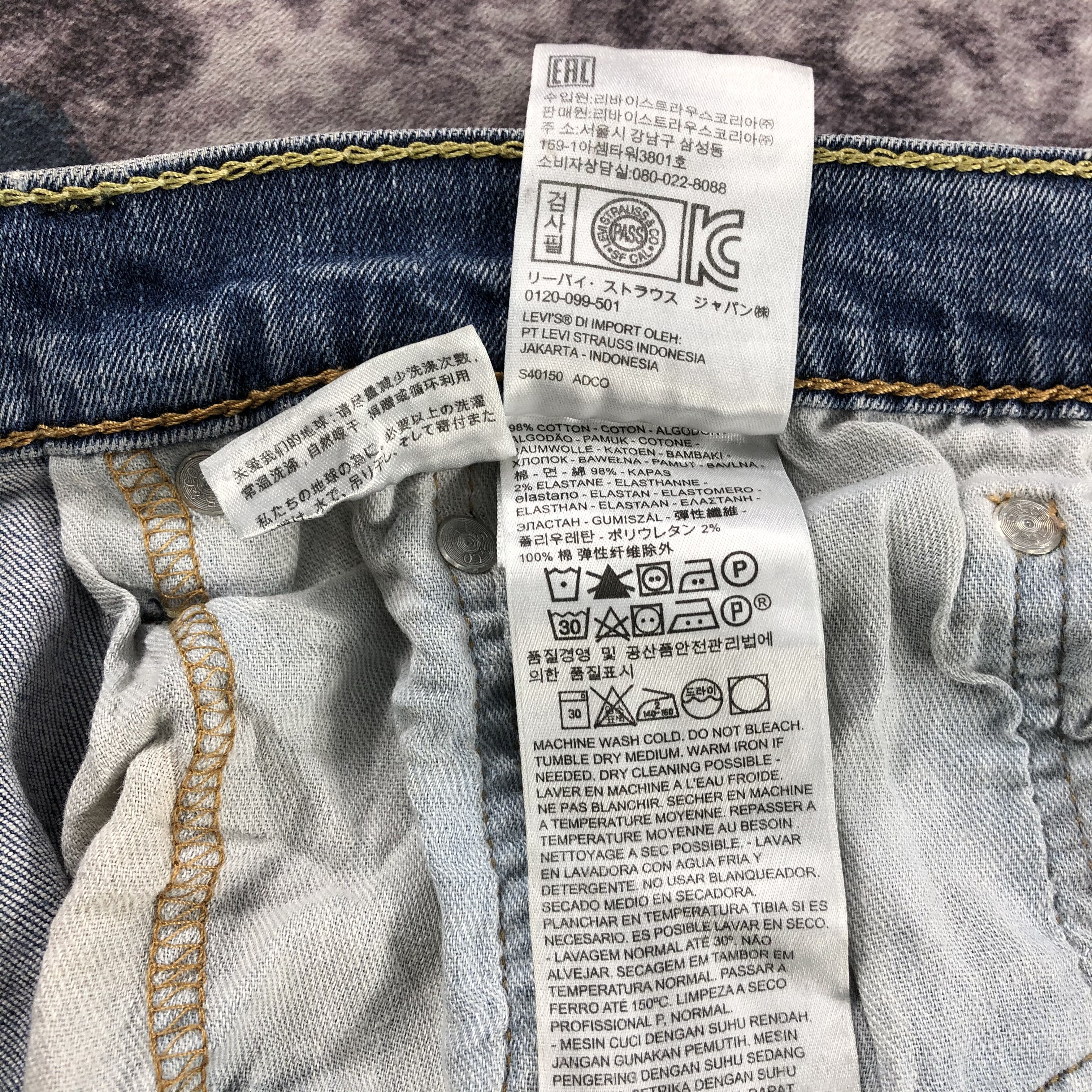Levi's × Vintage Vintage Blue Wash Levis 559 Jeans-JM3134 Size US 38 / EU 54 - 14 Thumbnail