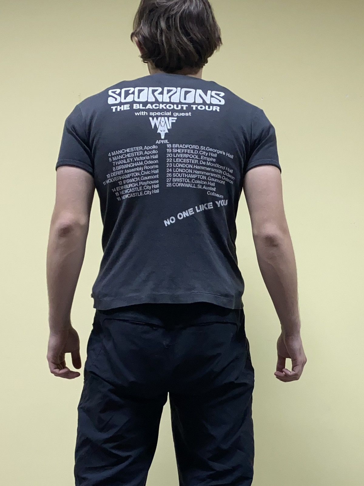 Band Tees Scorpions 🦂 1982 RARE The Blackout tour vintage faded tee Size US S / EU 44-46 / 1 - 3 Thumbnail