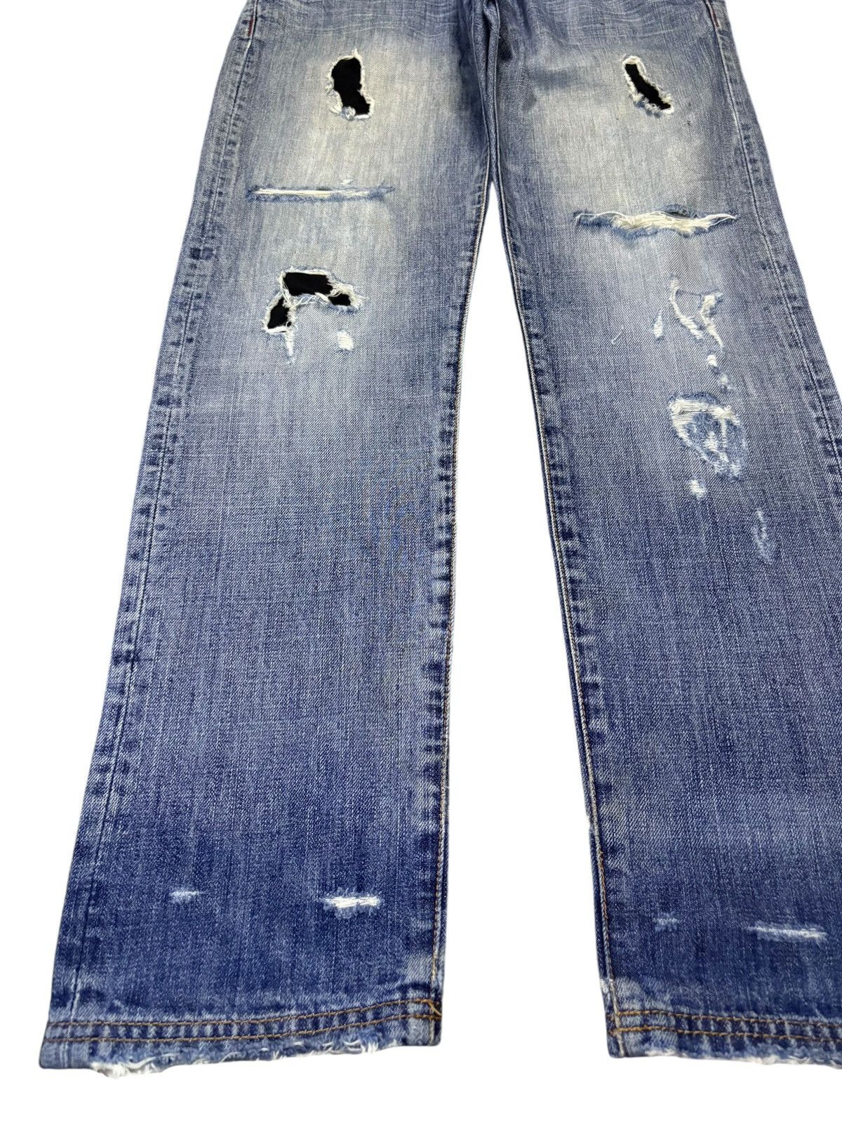Japanese Brand Vintage Japanese Brand Faded Wash Distressed Patched Jeans Size US 33 - 6 Thumbnail