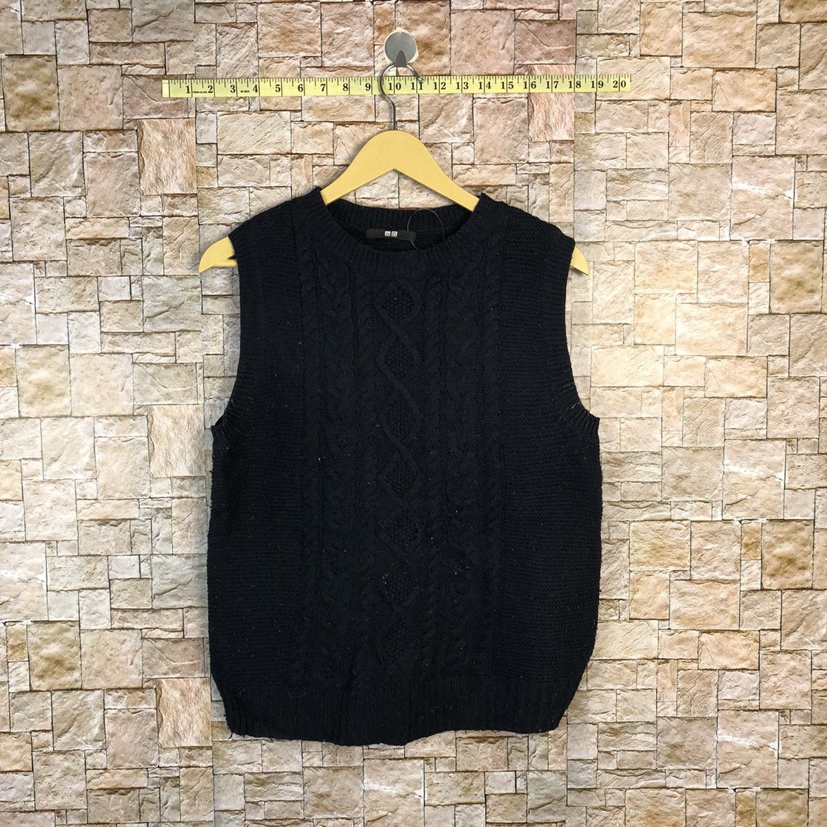 Japanese Brand × Uniqlo Uniqlo Dark Blue Vest Knitwear #A782 Size M / US 6-8 / IT 42-44 - 1 Thumbnail