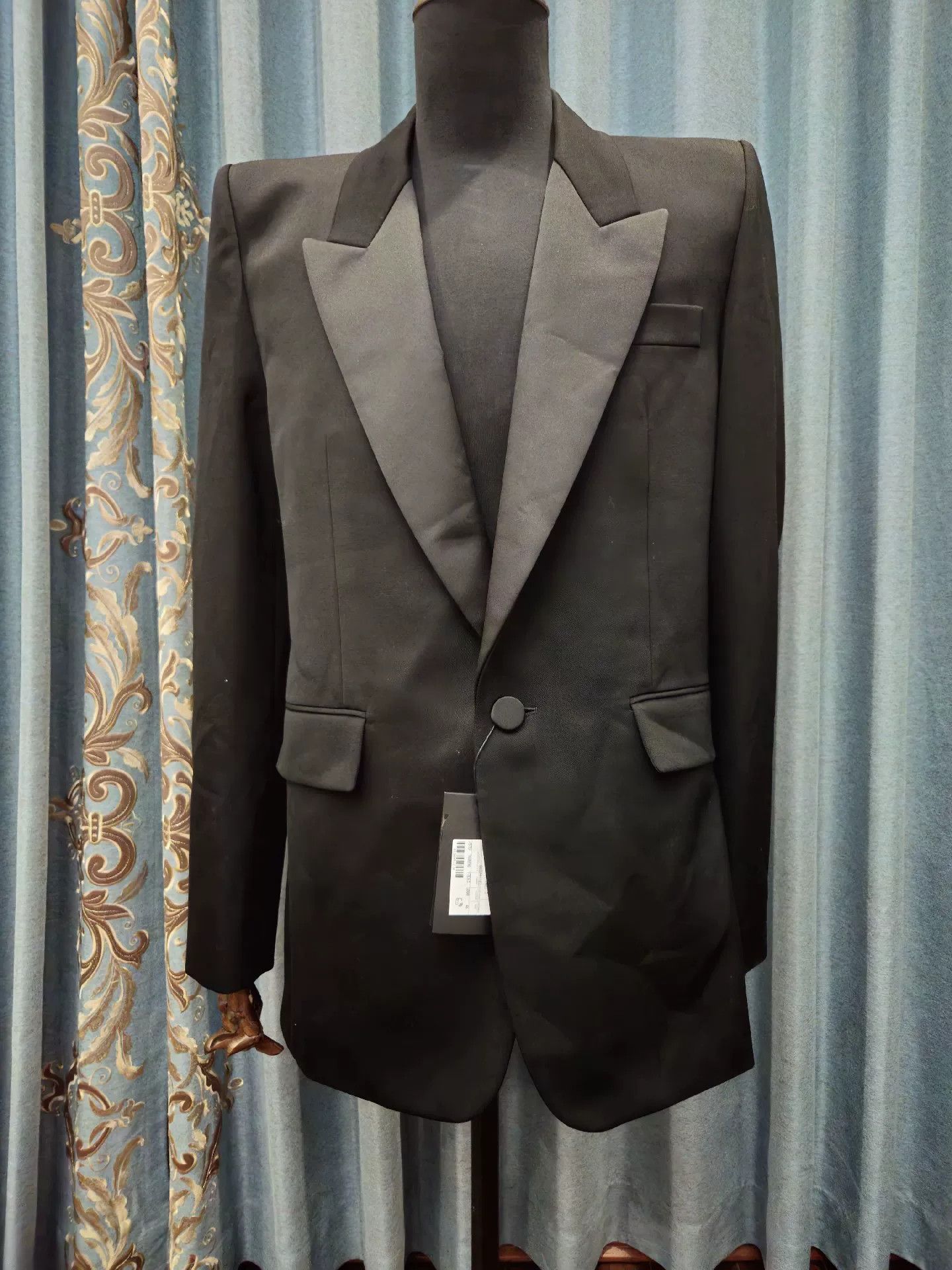 Saint Laurent Paris Saint Laurent Black Satin Lapel Blazer Size US S / EU 44-46 / 1 - 1 Thumbnail