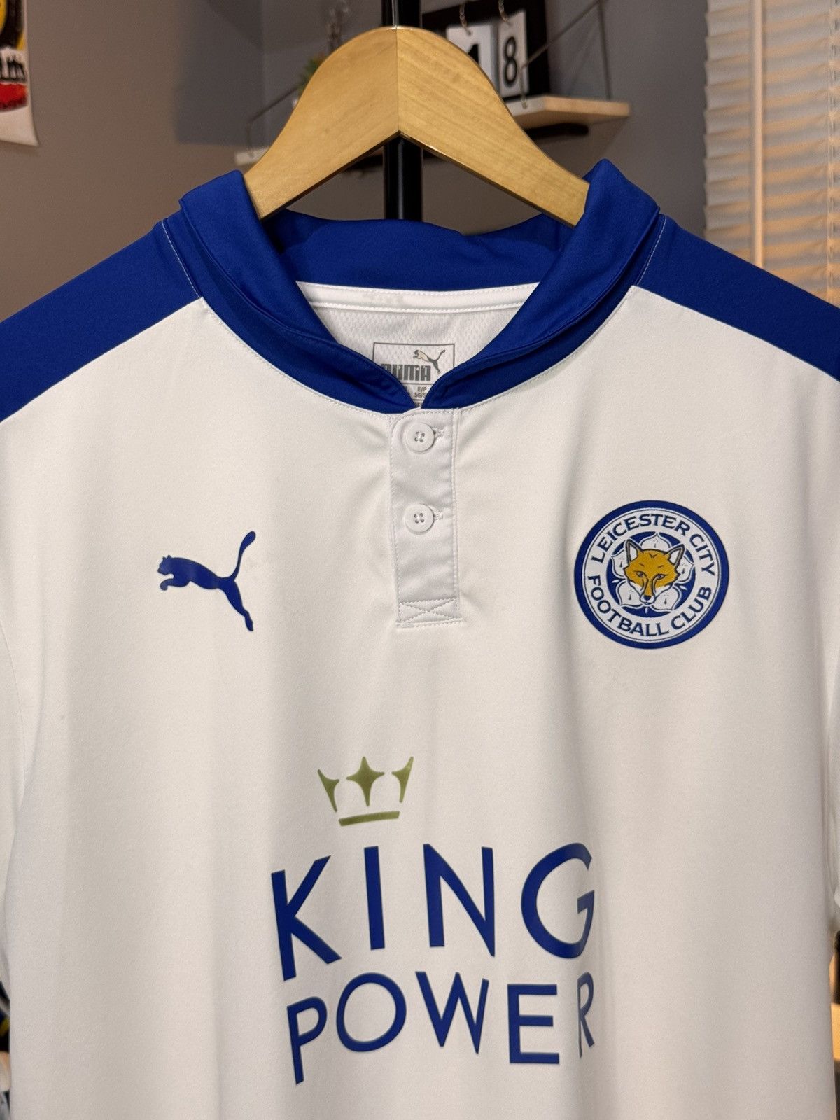 Puma Leicester City 2015/16 Away Premier League Champions Size XL Size US XL / EU 56 / 4 - 2 Thumbnail