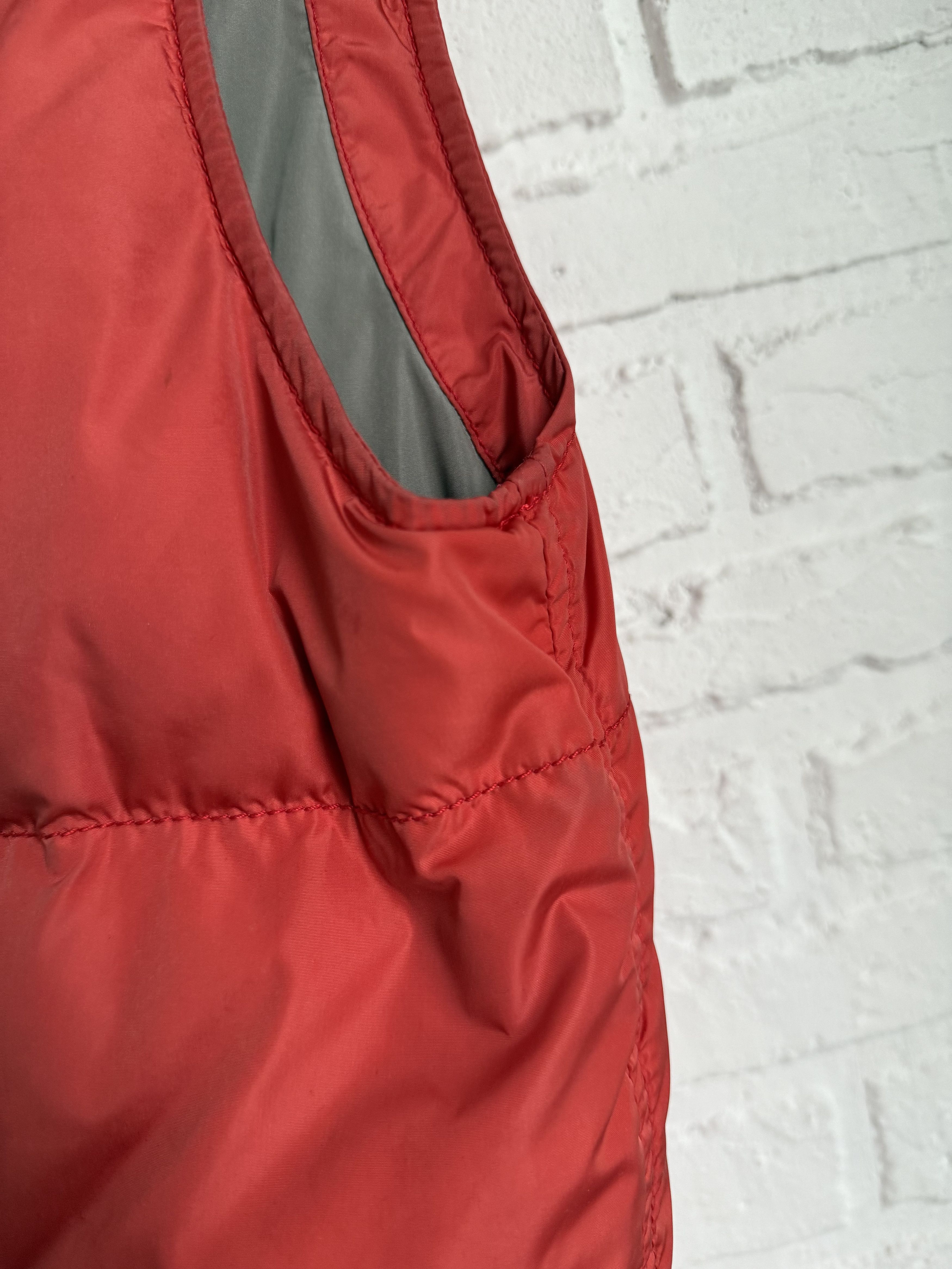 Prada Vintage Prada Sport puffer vest Size US M / EU 48-50 / 2 - 15 Thumbnail