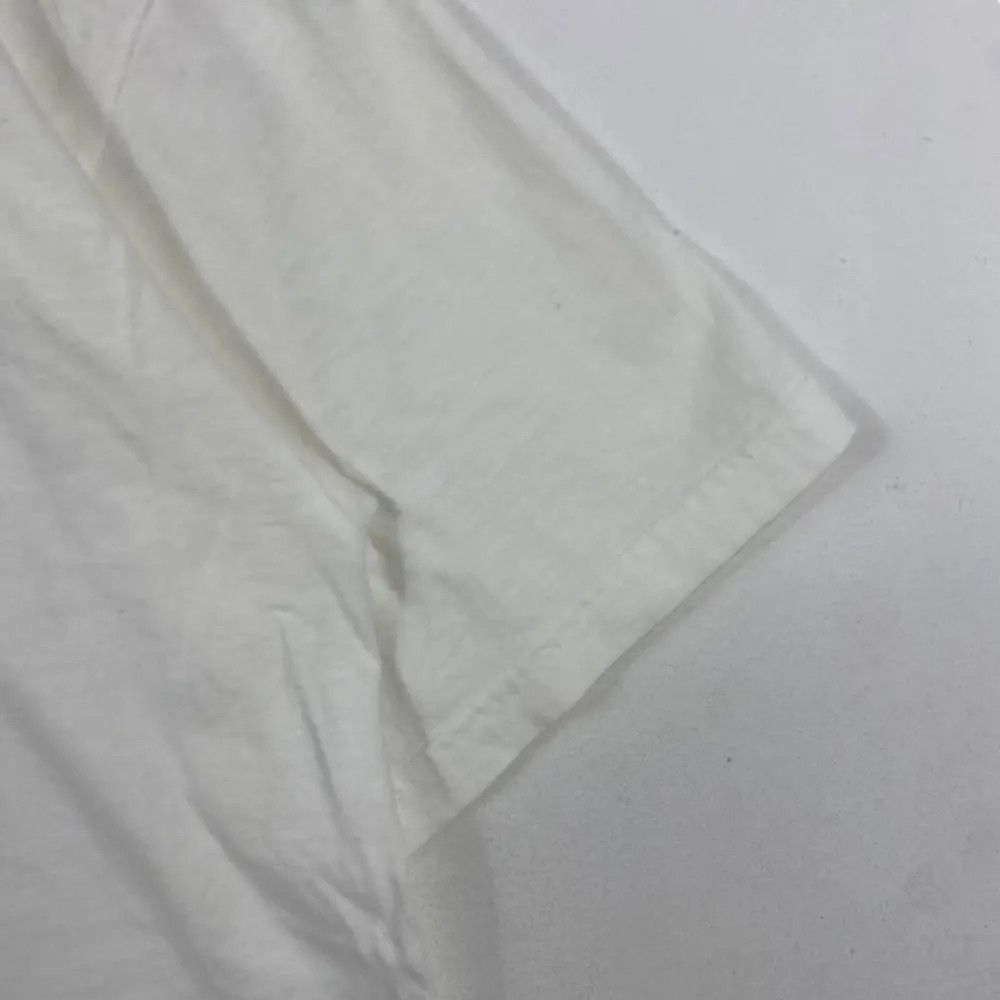 Japanese Brand Vintage TAKEO KIKUCHI I Wish You Every Happiness Tee Shirt Size US L / EU 52-54 / 3 - 3 Thumbnail