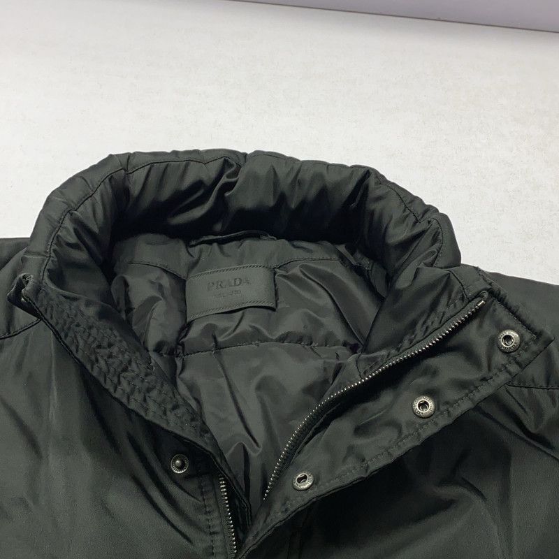 Prada Stylish Versatile Jacket in Black-2506